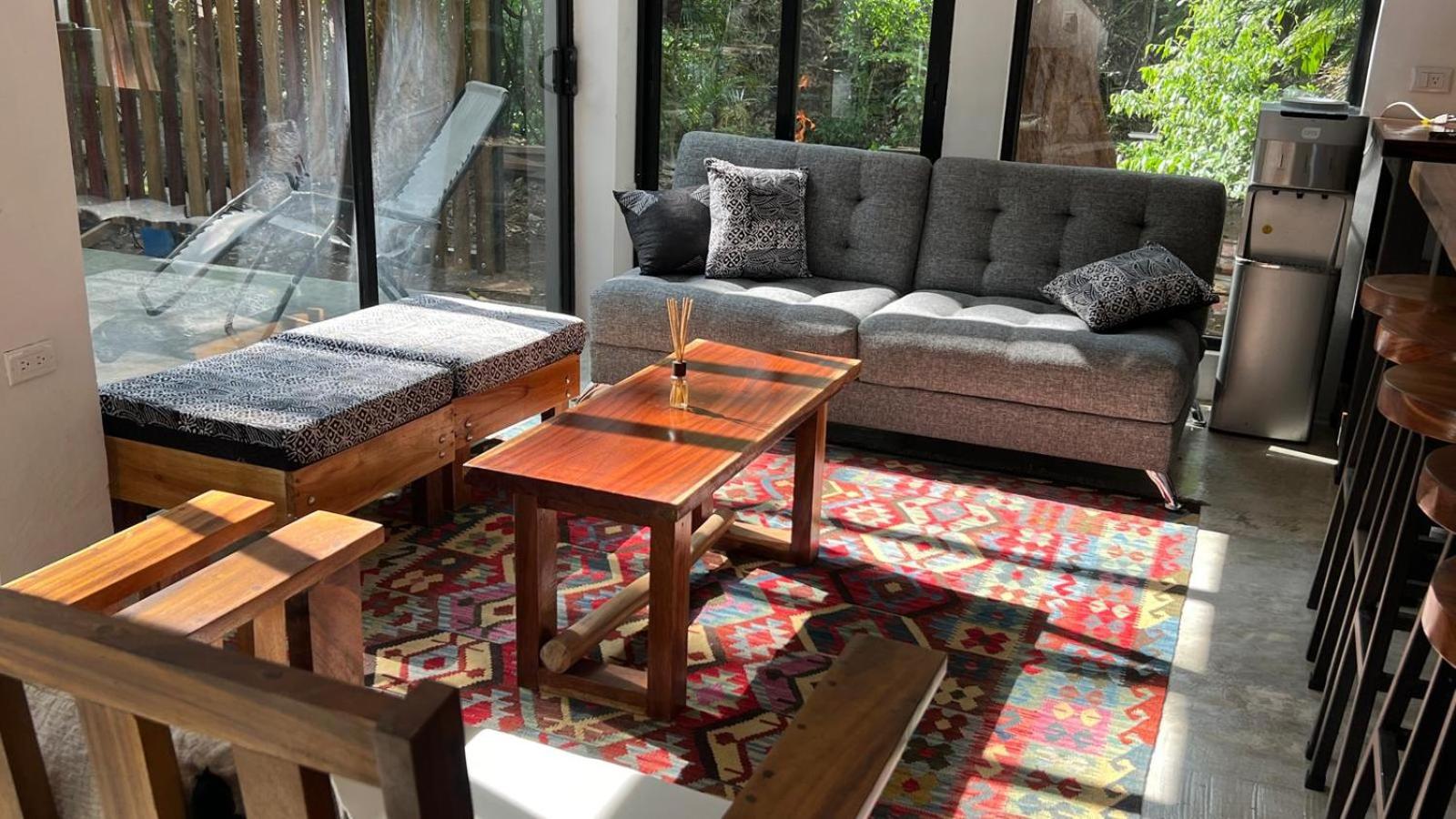 Pochote River house