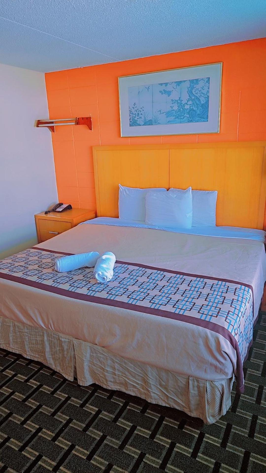 Wayfarer Motel