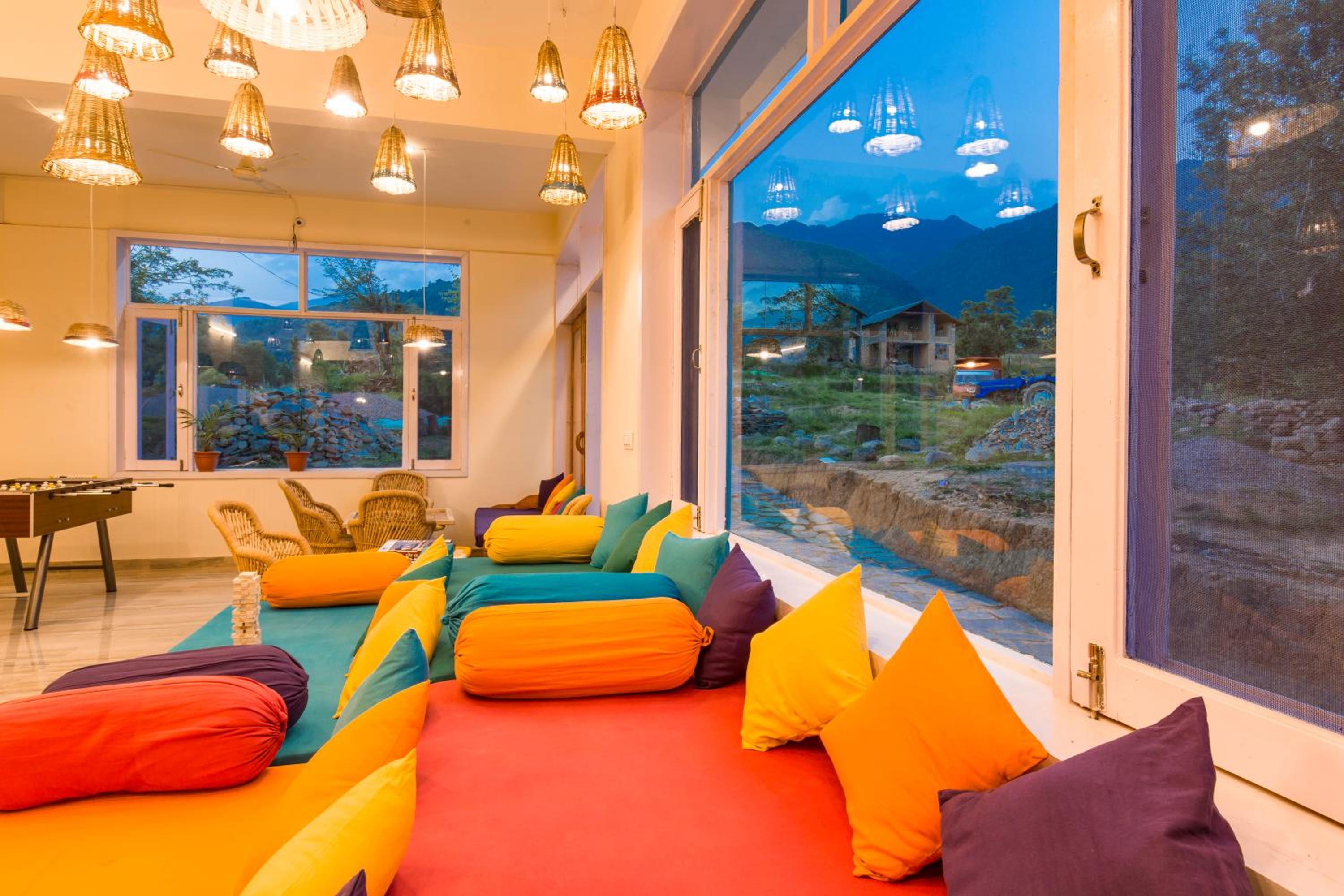 lounge