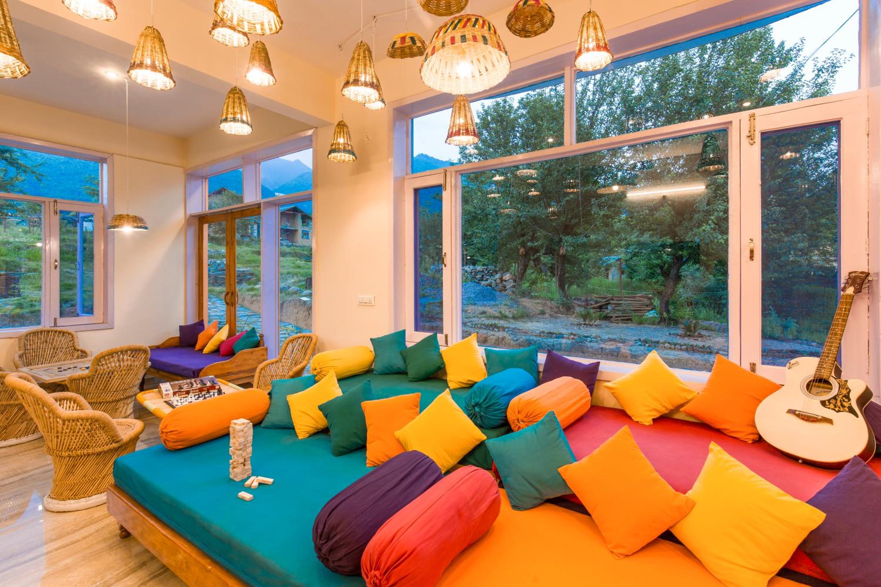 lounge