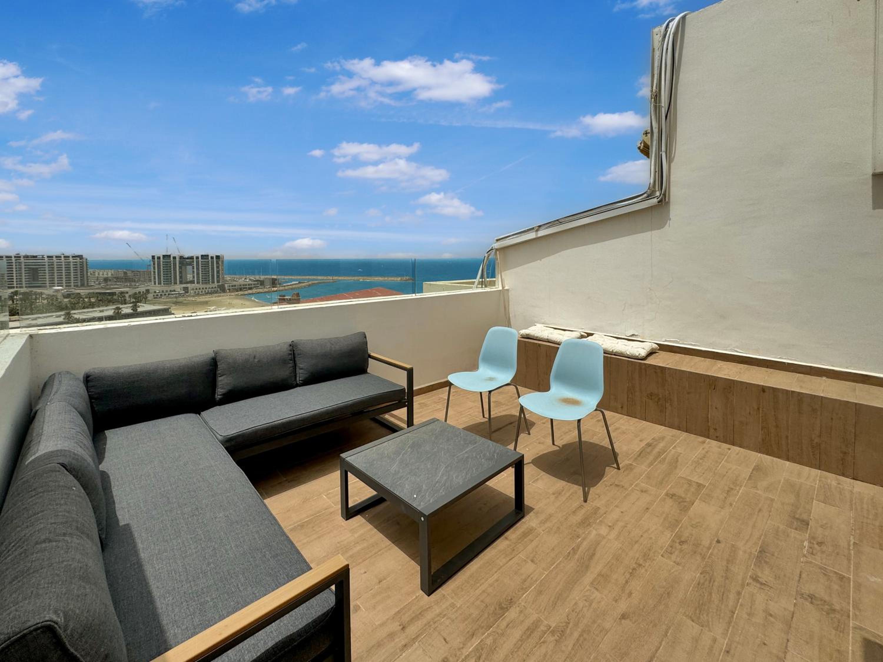 Beachfront Paradise Penthouse