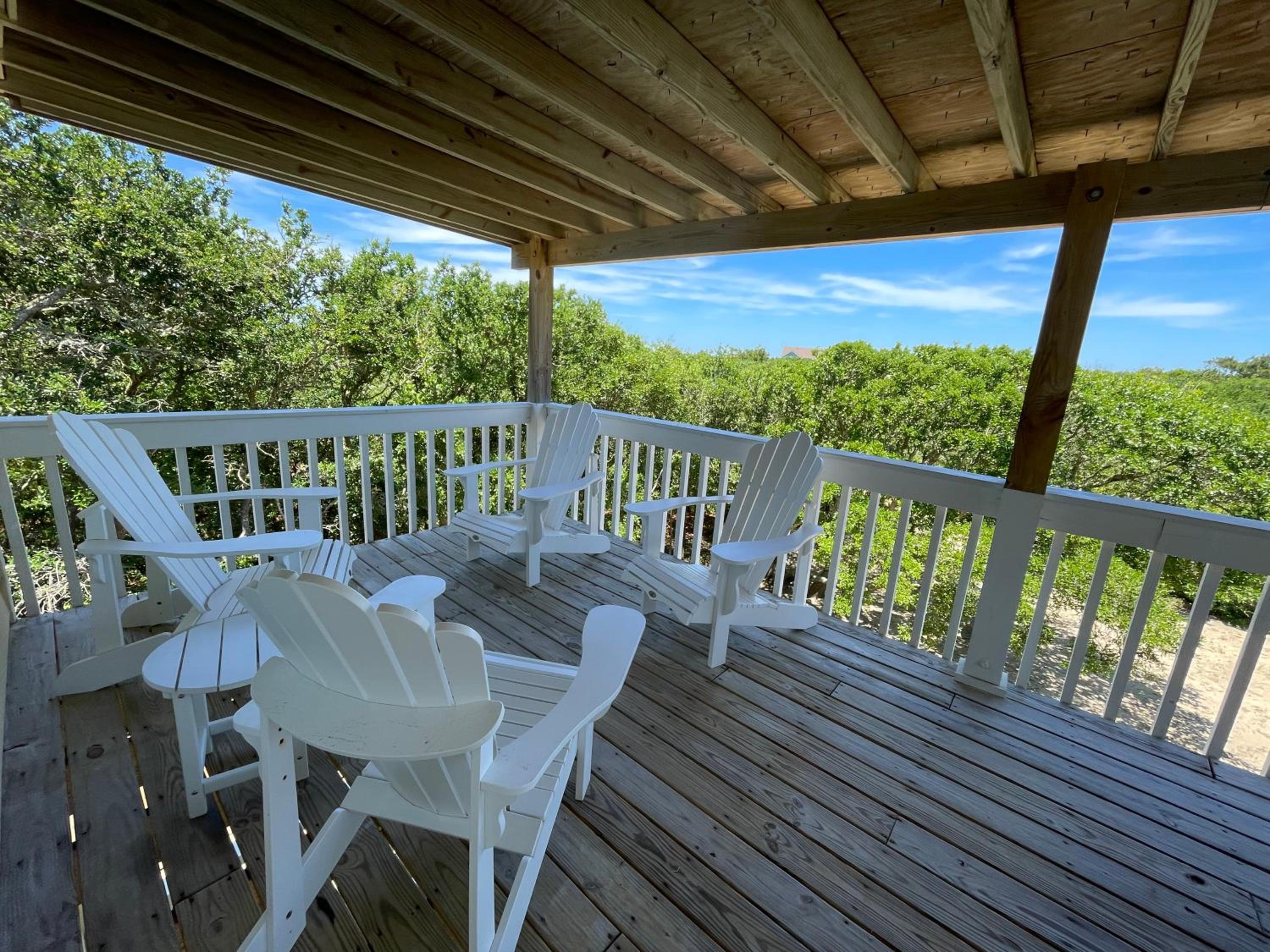 Carolina Breeze - Southern Shores, Chickahauk, 200 Yards to the Beach, Flex Stays, Private Decks