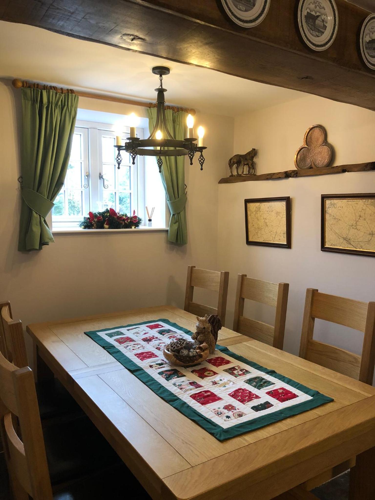 Horseshoe Cottage