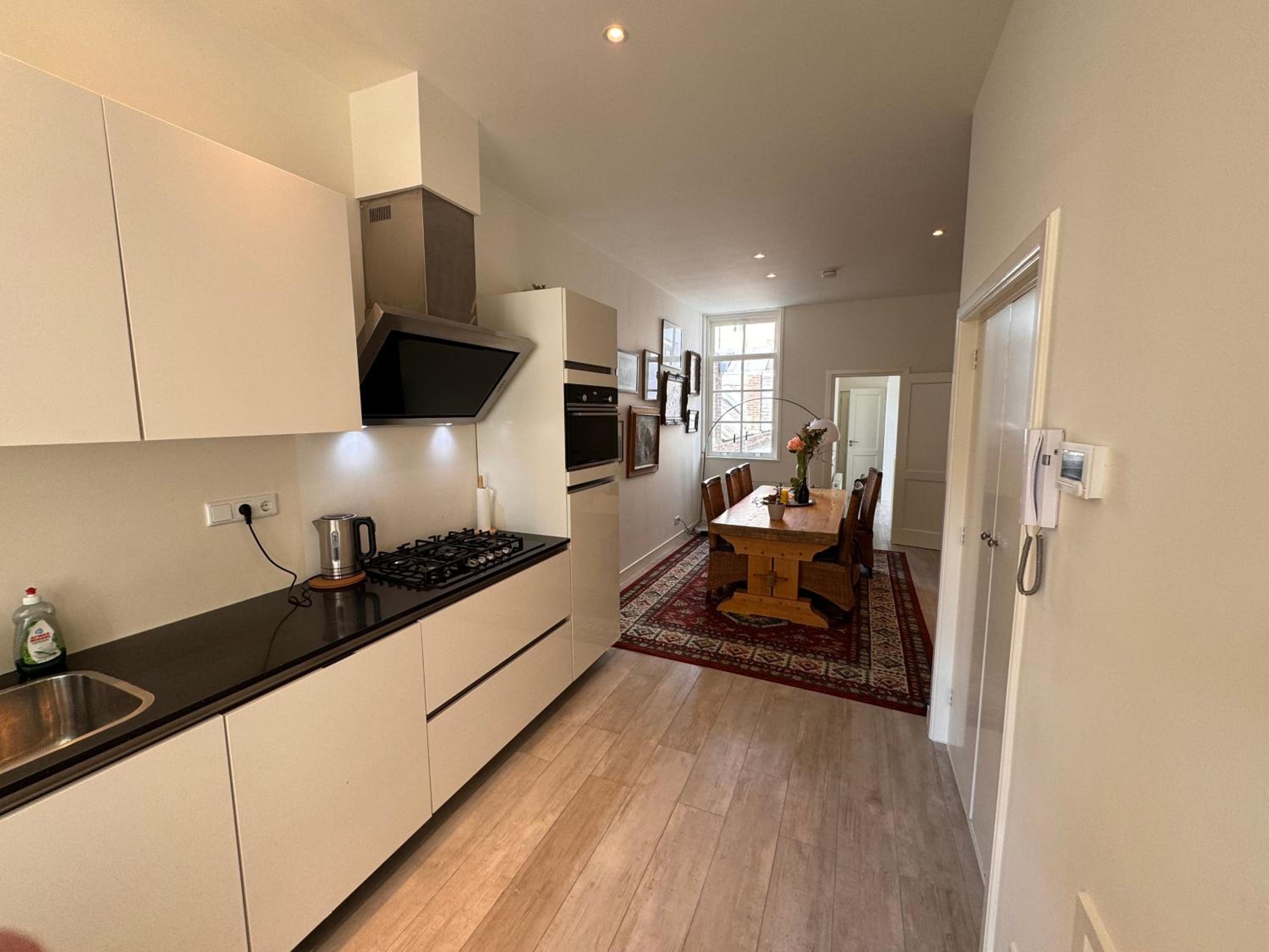 Luxury House With 2 Private Independent Studios 120 m2 Near LEIDSEPLEIN CITY CENTRE AMSTERDAM - Paid Parking Possibilities Nearby