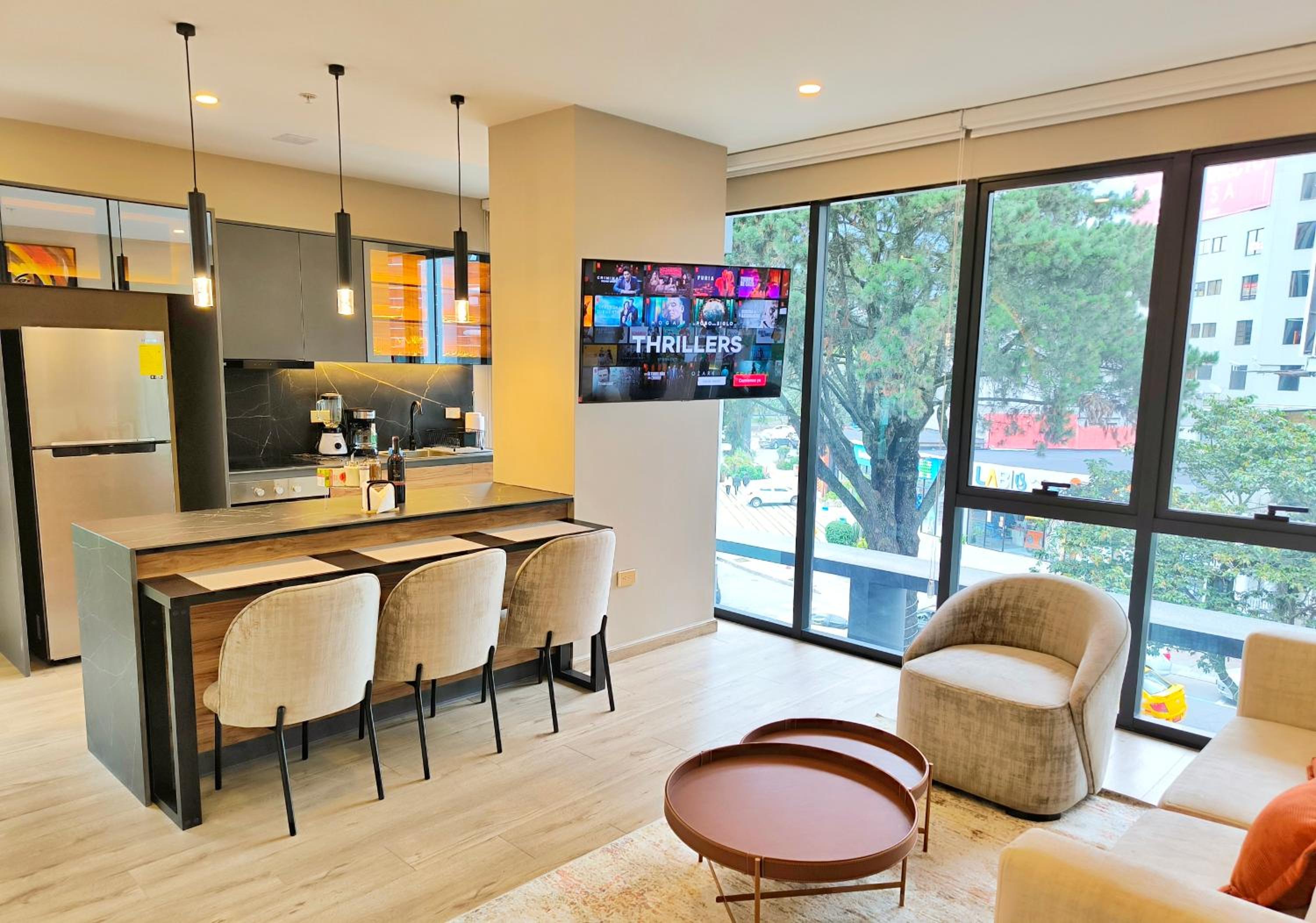 Republica del Salvador Coliving Ecuador XOE