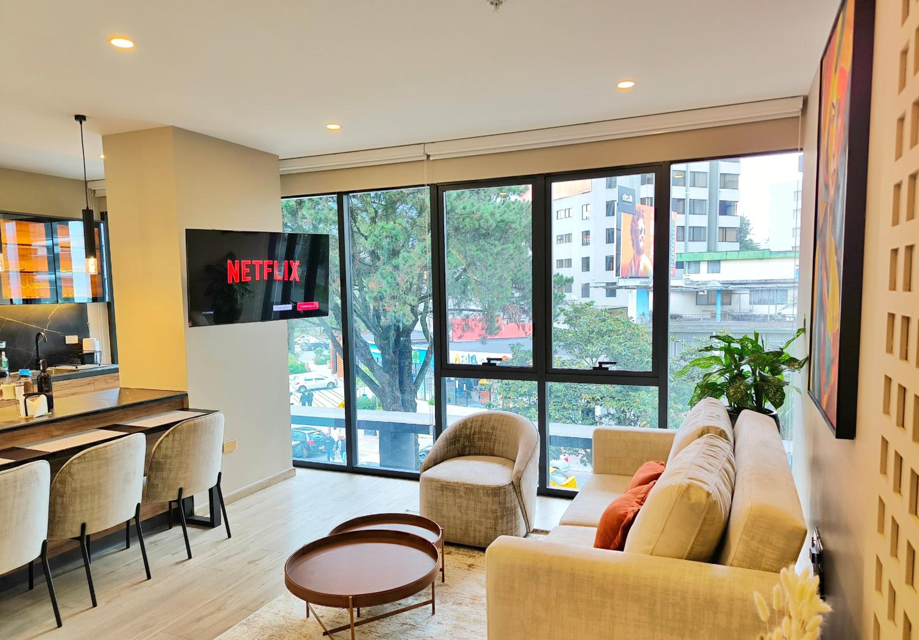 Republica del Salvador Coliving Ecuador XOE