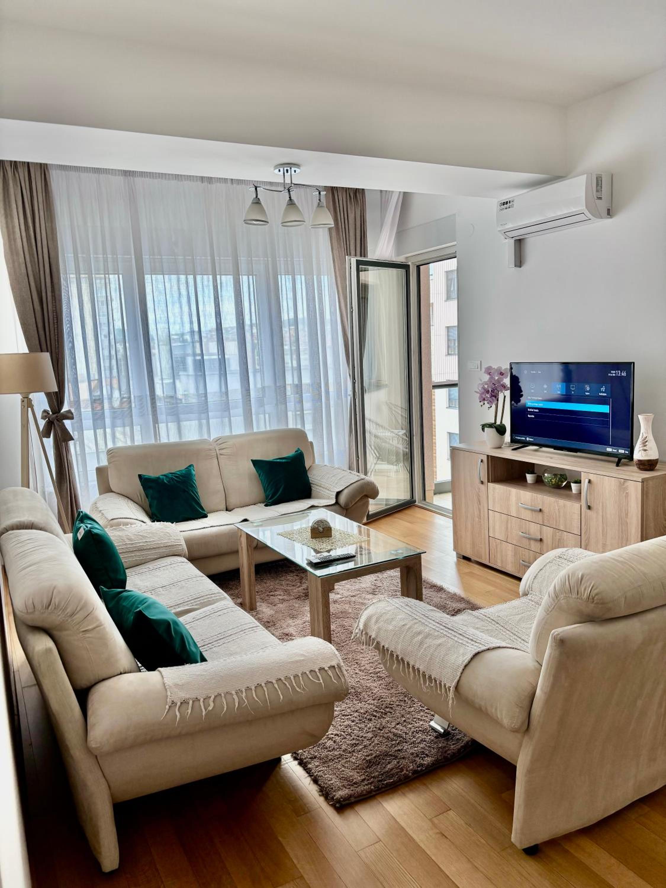 Central Luxe