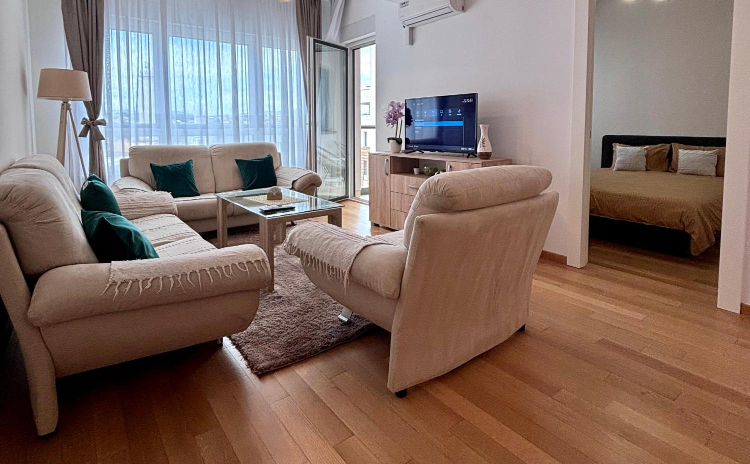 Central Luxe