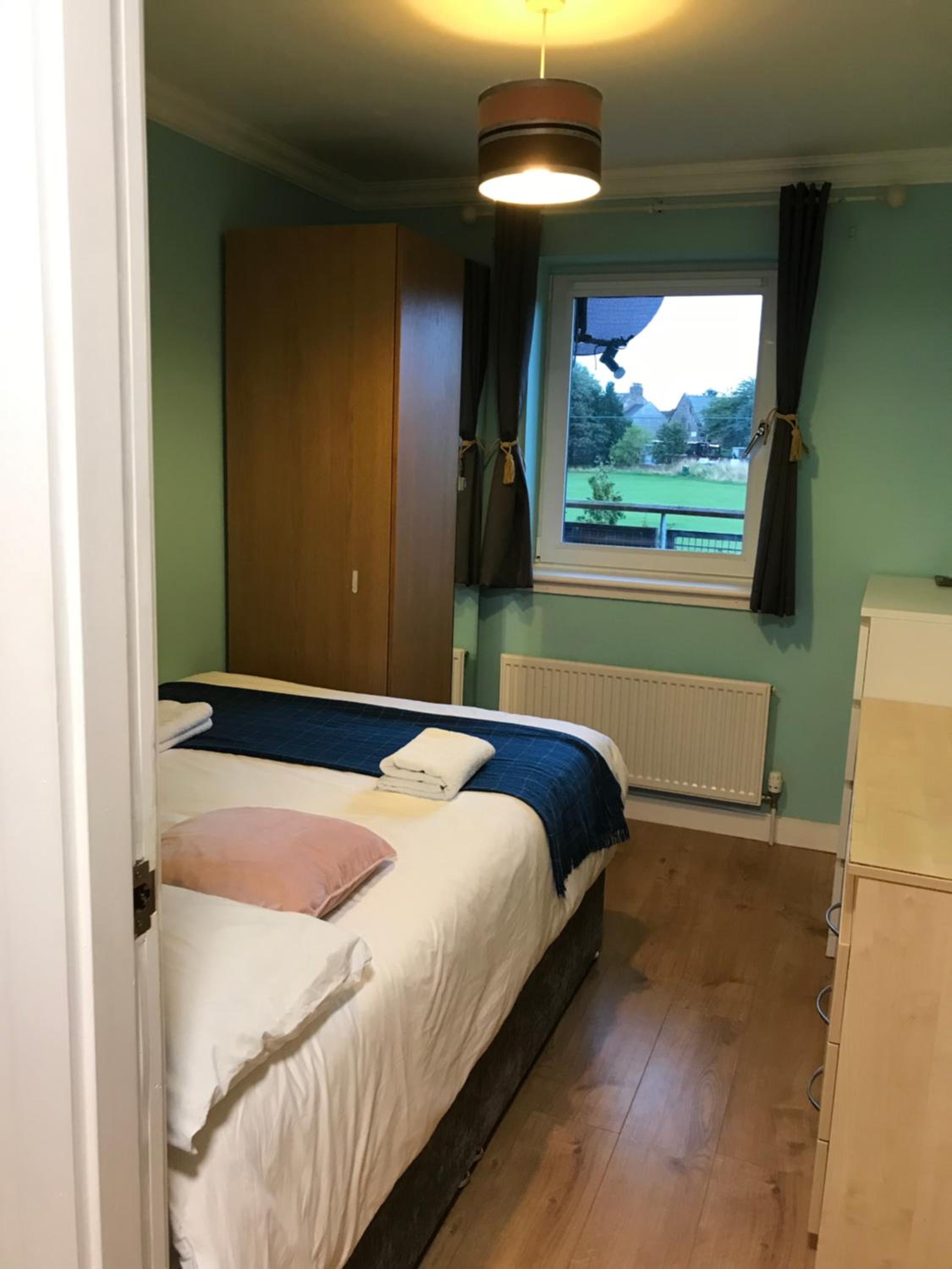 holiday Apartment with two bathrooms, lift access view 3
