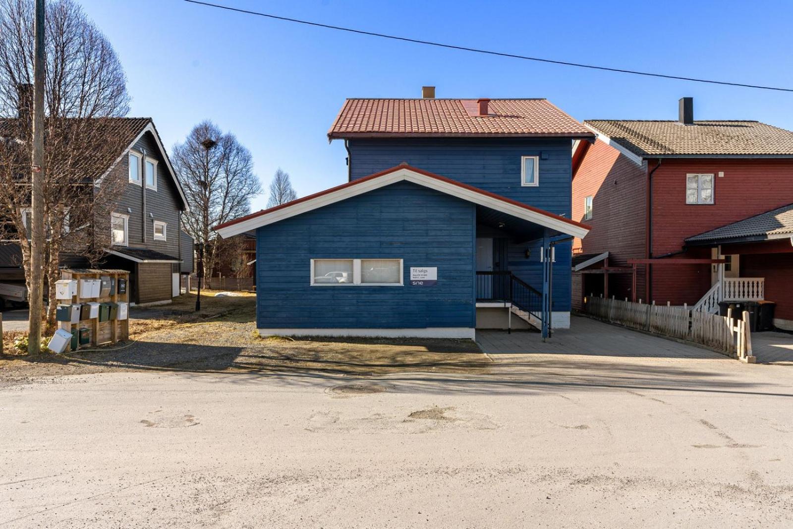 Central and newly renovated apartment for rent