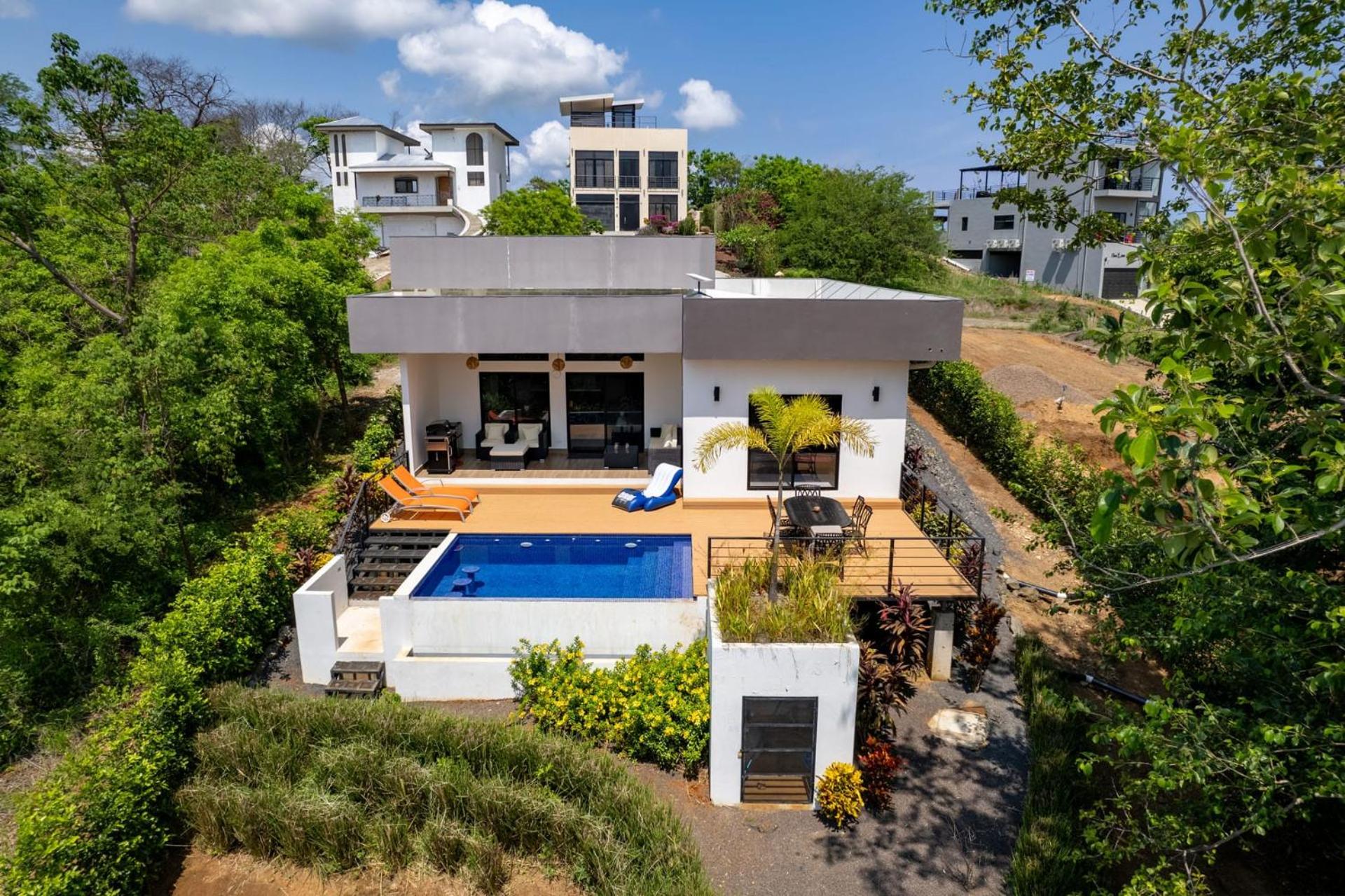 Villa with Minimalist Design & Scenic Deck with Private Infinity Pool and Jungle Views