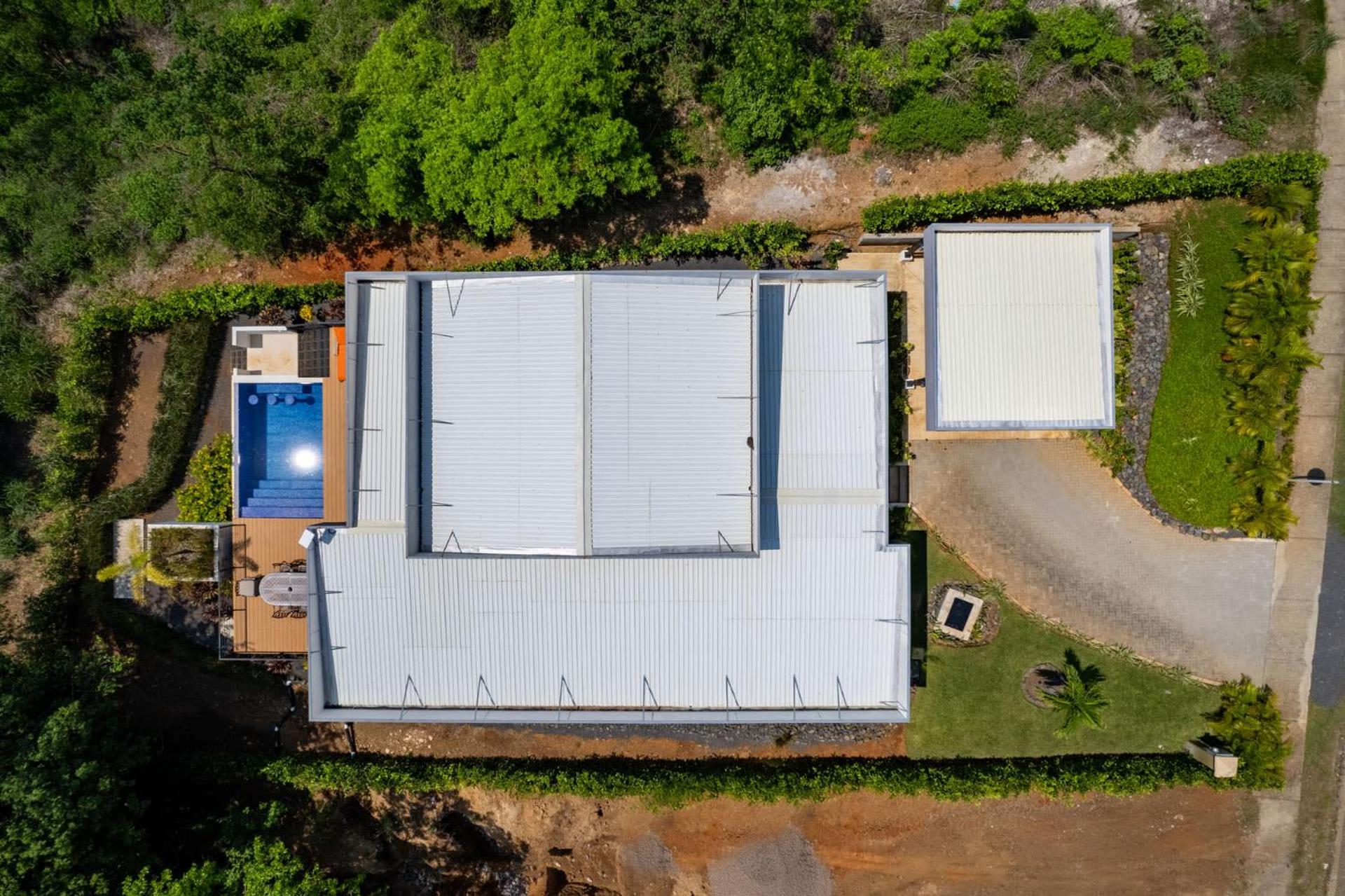 Villa with Minimalist Design & Scenic Deck with Private Infinity Pool and Jungle Views