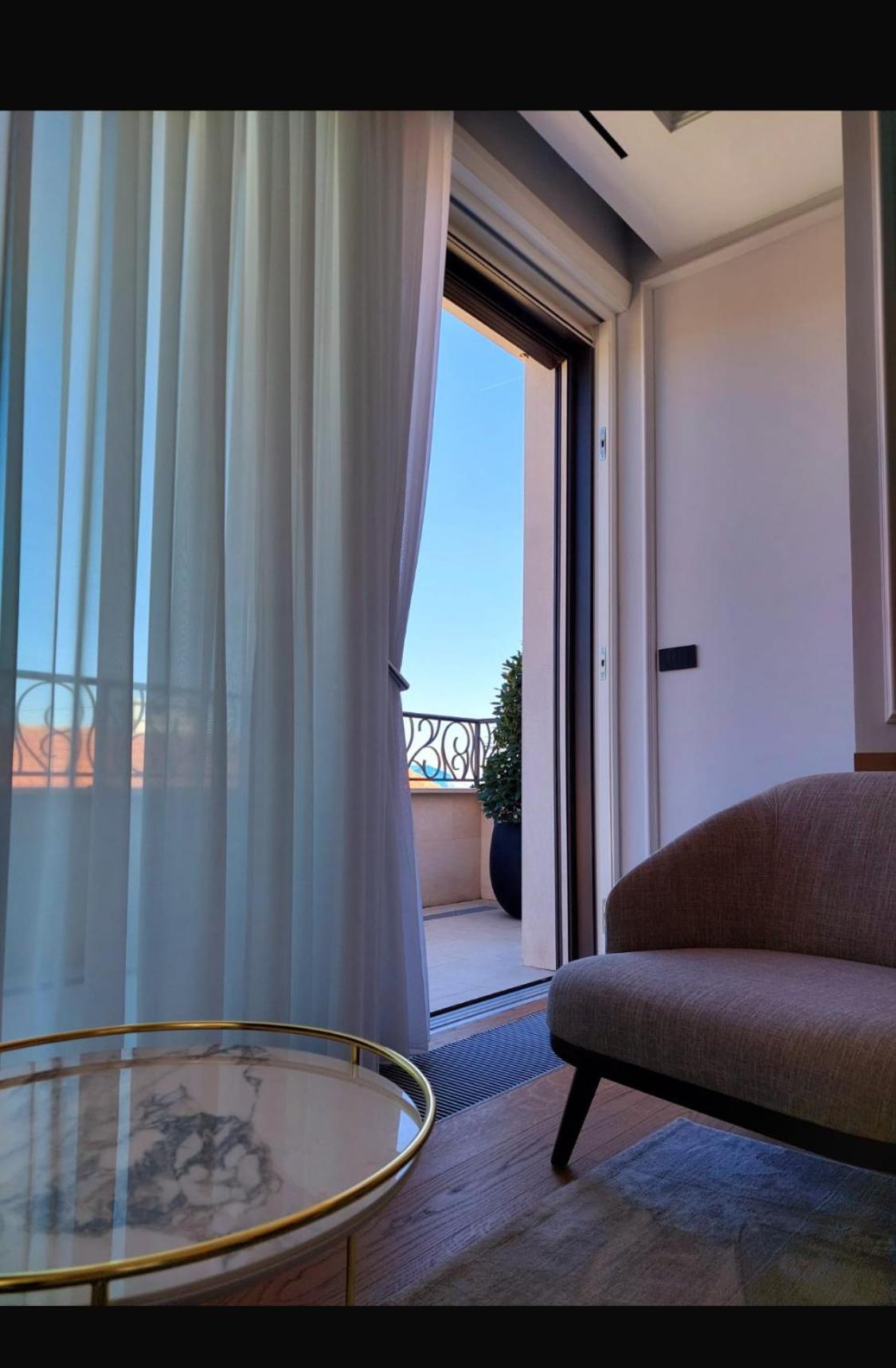 Unique Premium Penthouse with Spa and Garage in Dedinje