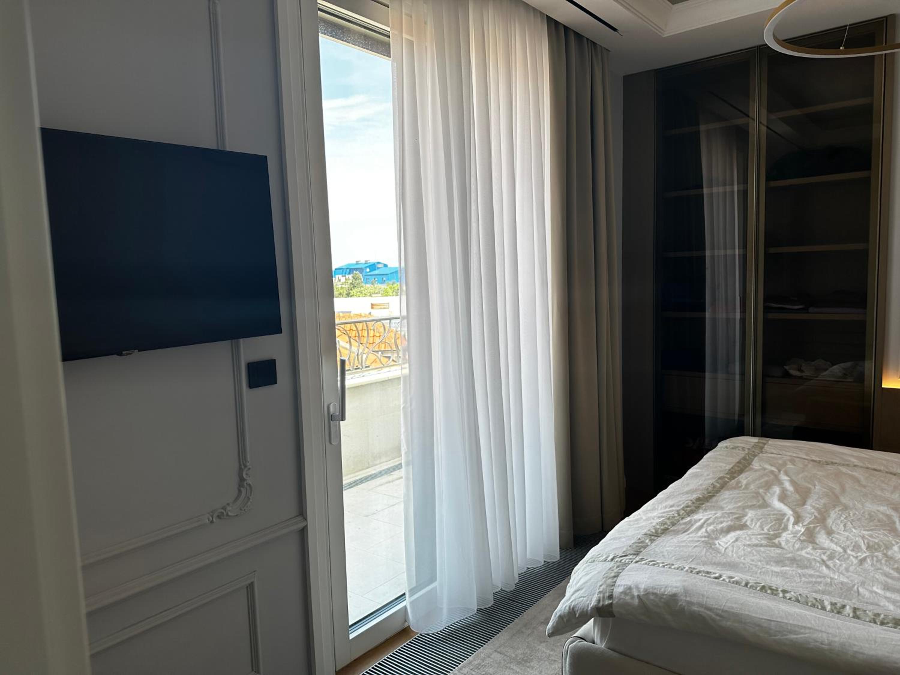 Unique Premium Penthouse with Spa and Garage in Dedinje