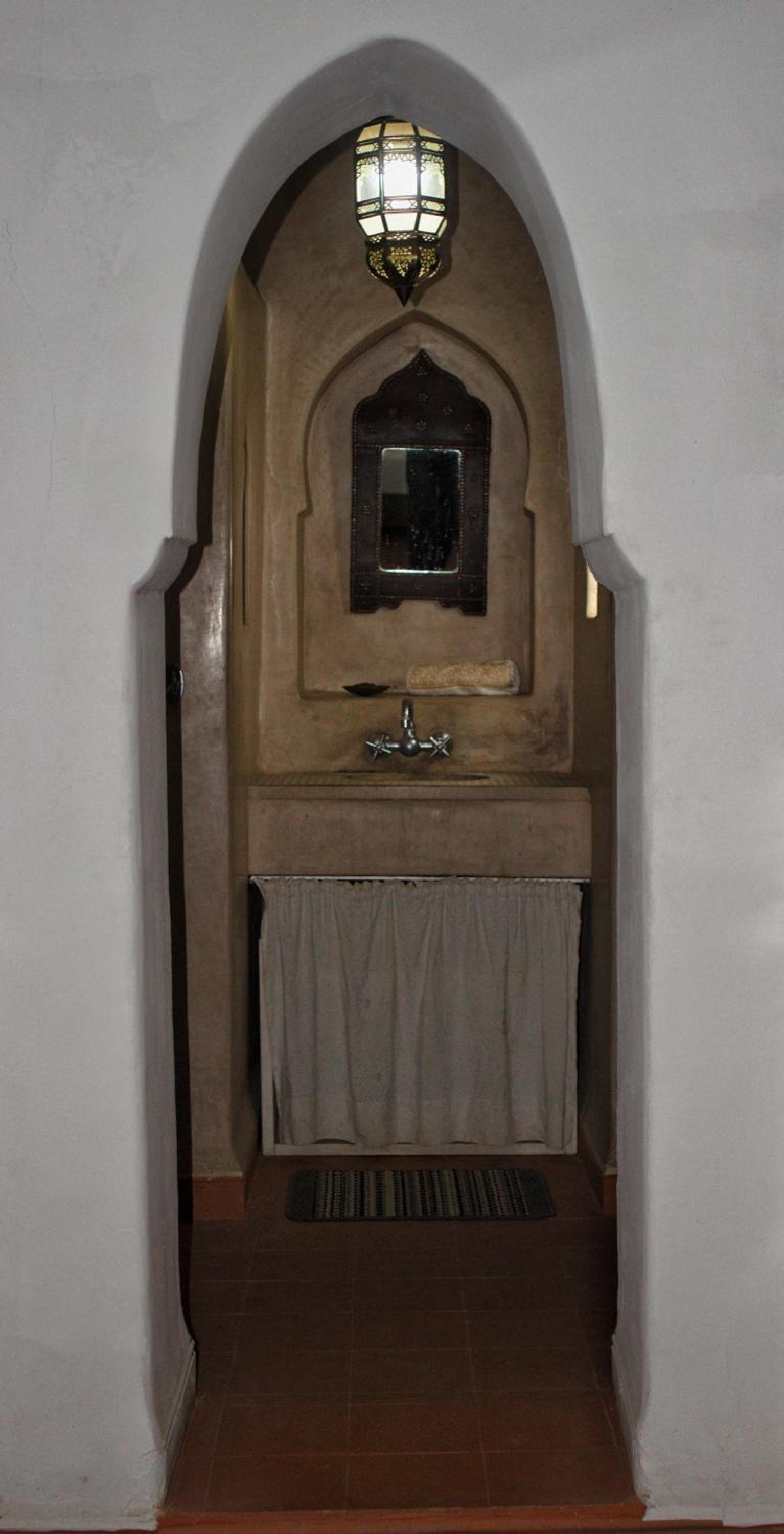 Riad AHFIR
