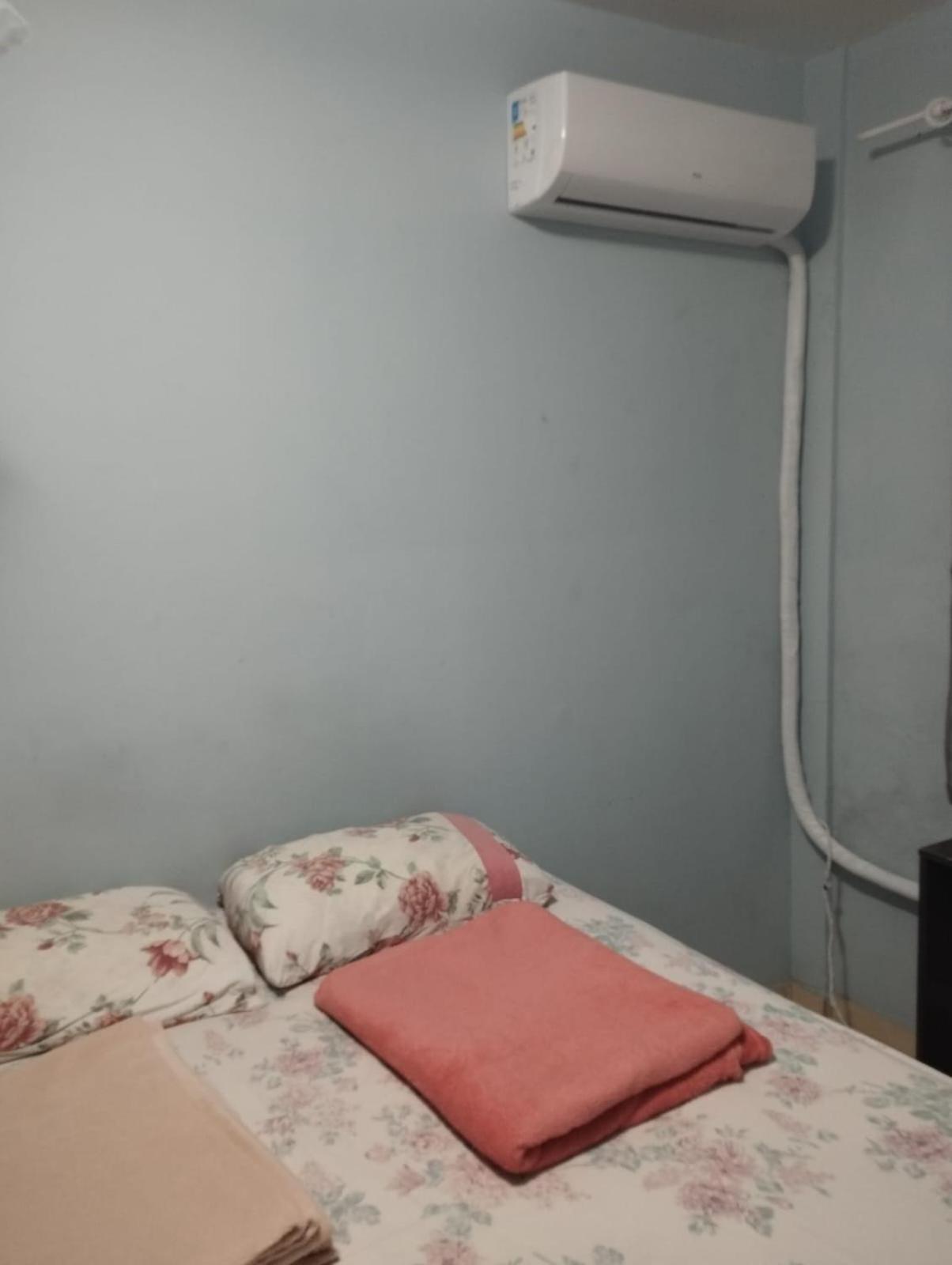 Quarto privativo em apartamento compartilhado