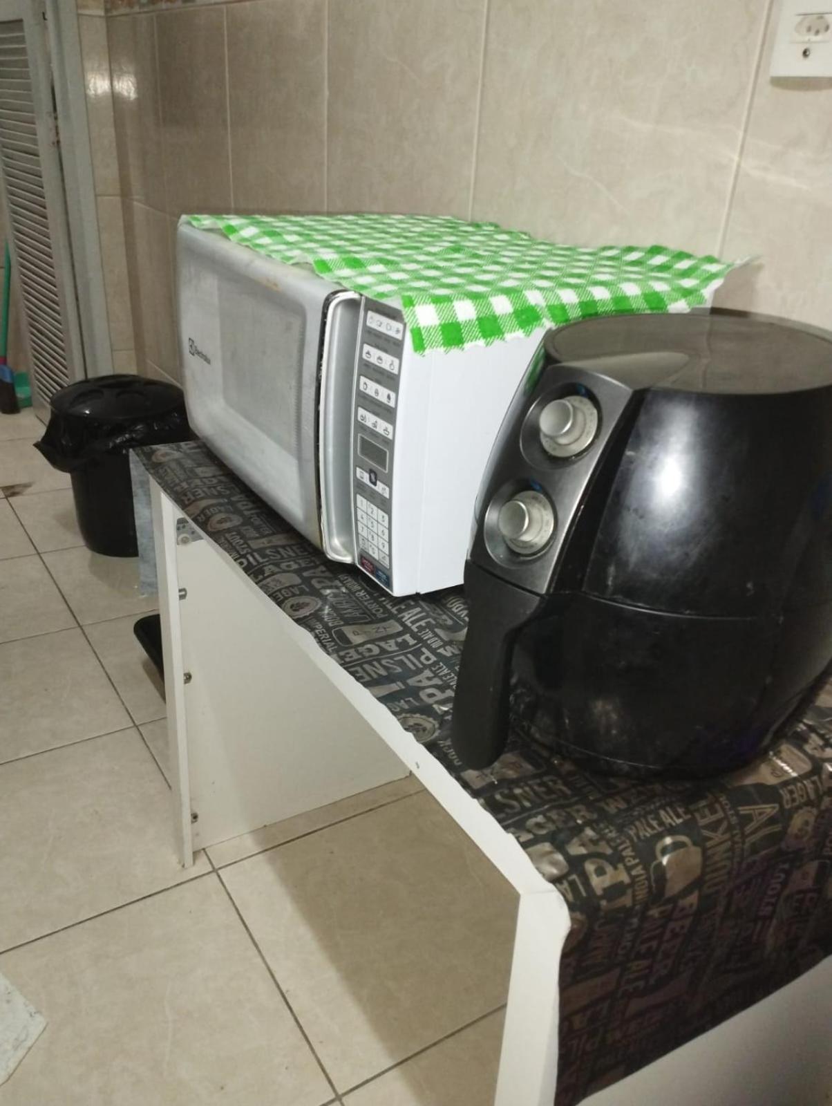 Quarto privativo em apartamento compartilhado