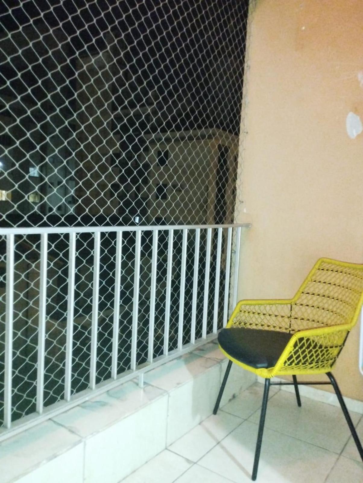Quarto privativo em apartamento compartilhado