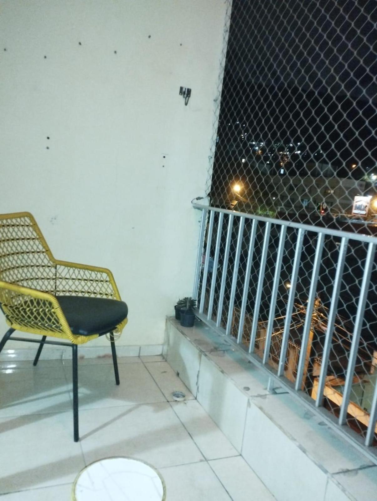 Quarto privativo em apartamento compartilhado