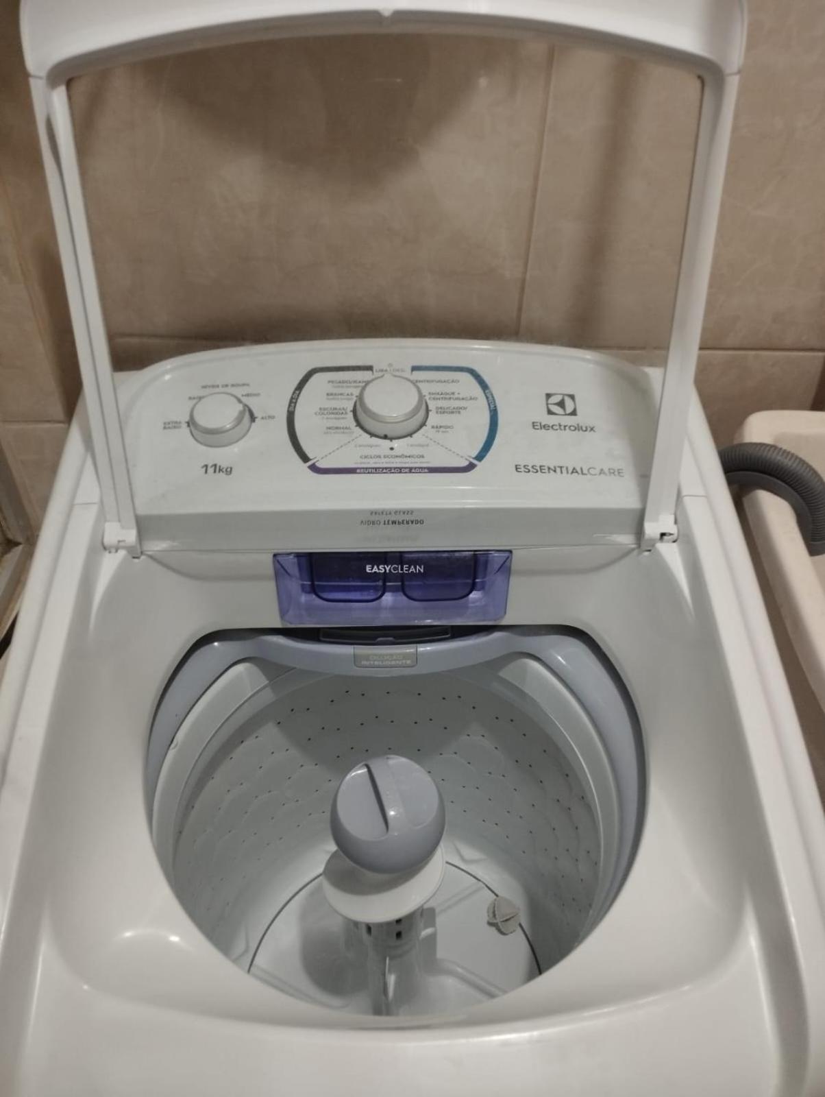 Quarto privativo em apartamento compartilhado