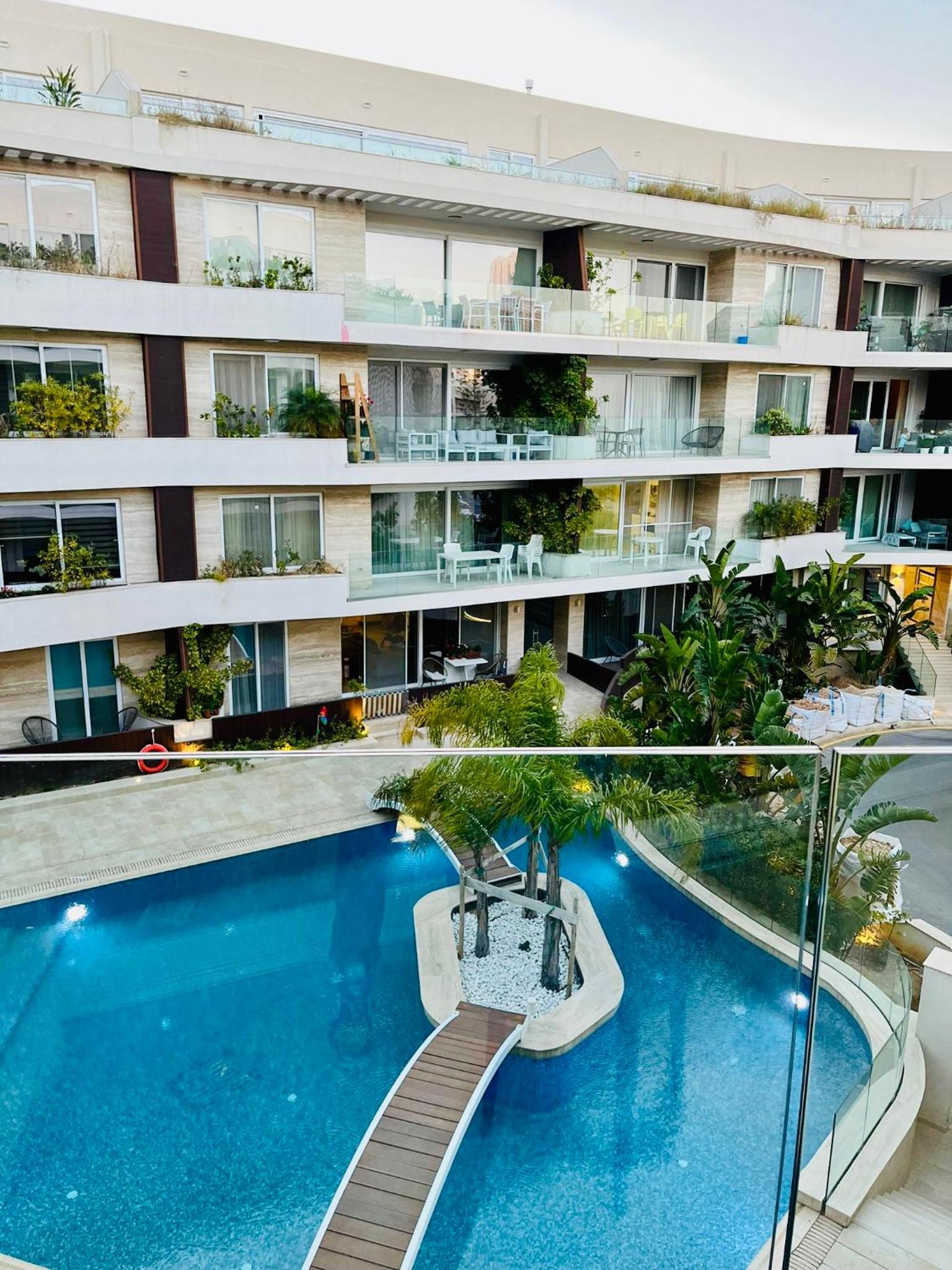 Deluxe 3BR Oasis with Pool next to beach - St Julians view 3