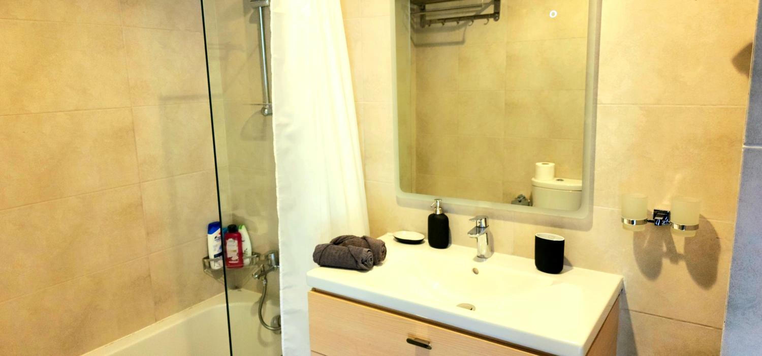 Gharfar Verdant Retreat 3Bedroom Villa