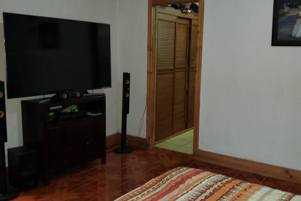 Casa Bonilla El Tirol Heredia CR