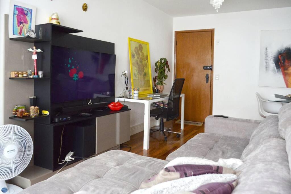 Cozy Ap 50m2, near Sirio Libanes Hosp, Paulista Ave, Rooftop Pool, Gym, AC, Free Parking