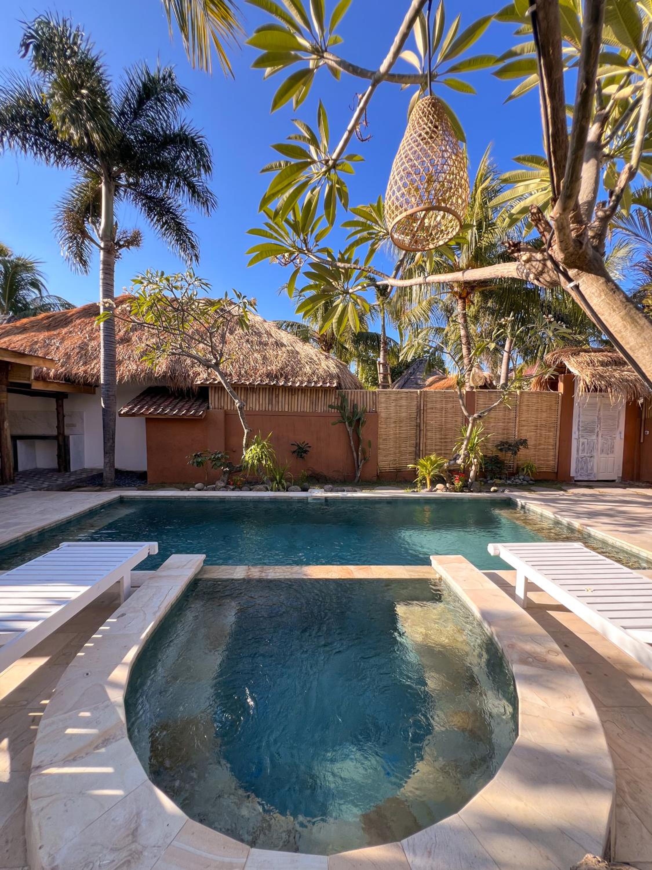 Coconut Dream Villas