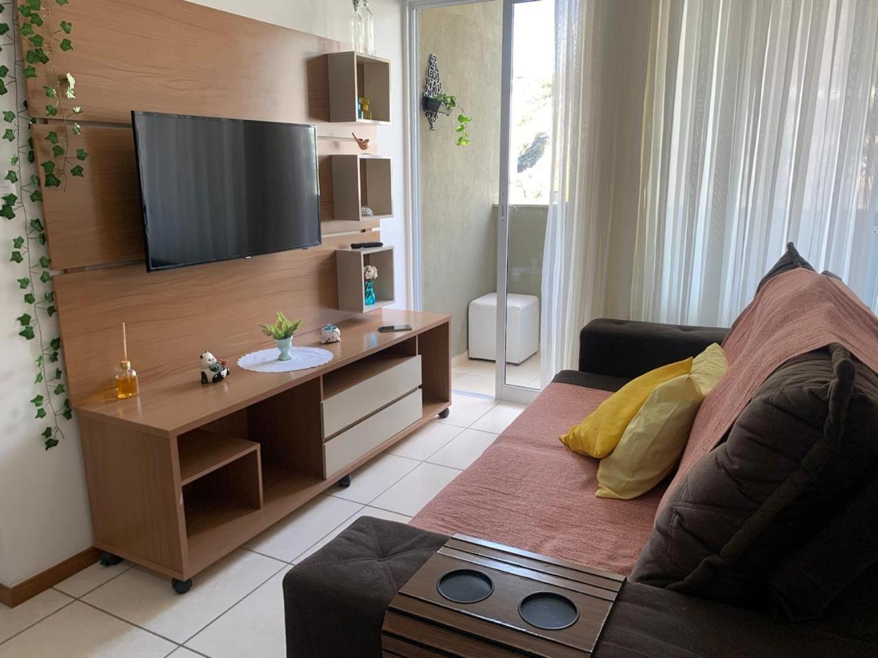 Maria Apê 07 São Mateus l Garagem l WiFi l Térreo l Um minuto do shopping independência