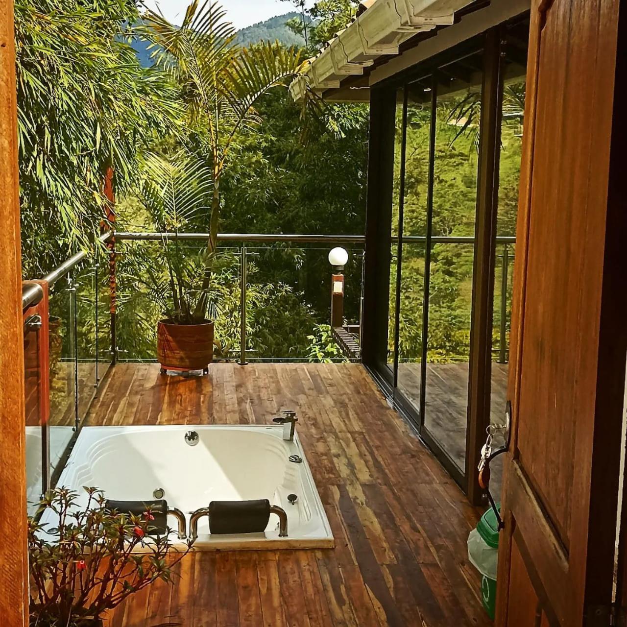 FINCA HOTEL Los AZAHARES