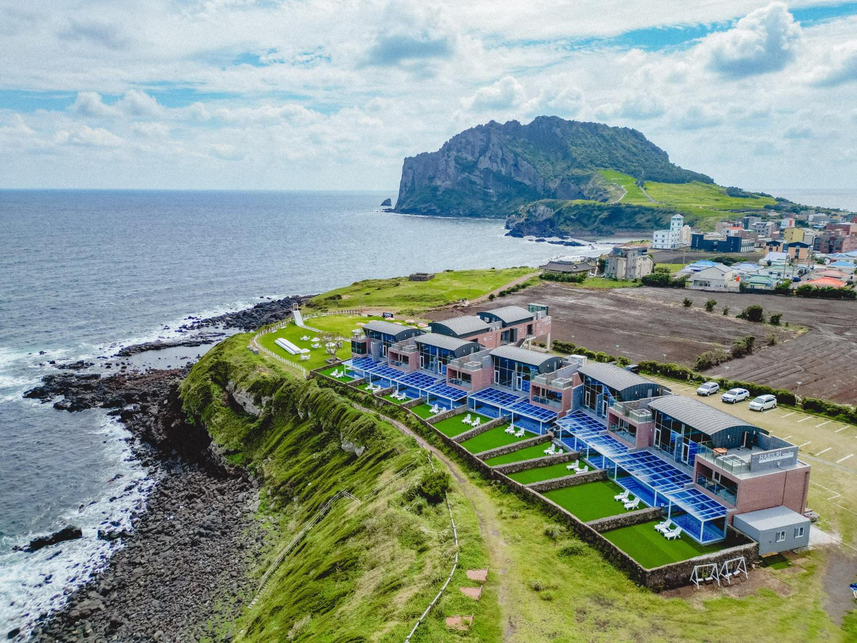 Hotel Haeilri Pool&SPA Hotel - Image 1