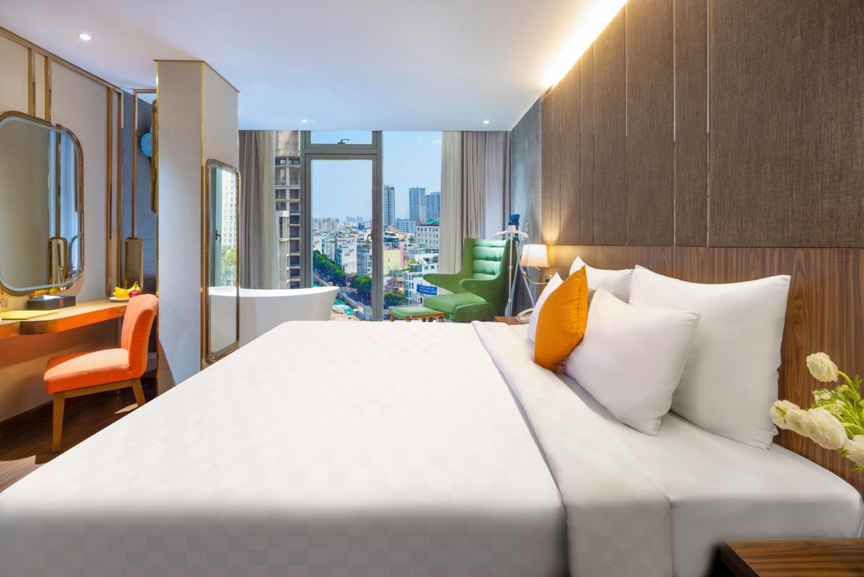 Winsuites Sai Gon Hotel 60