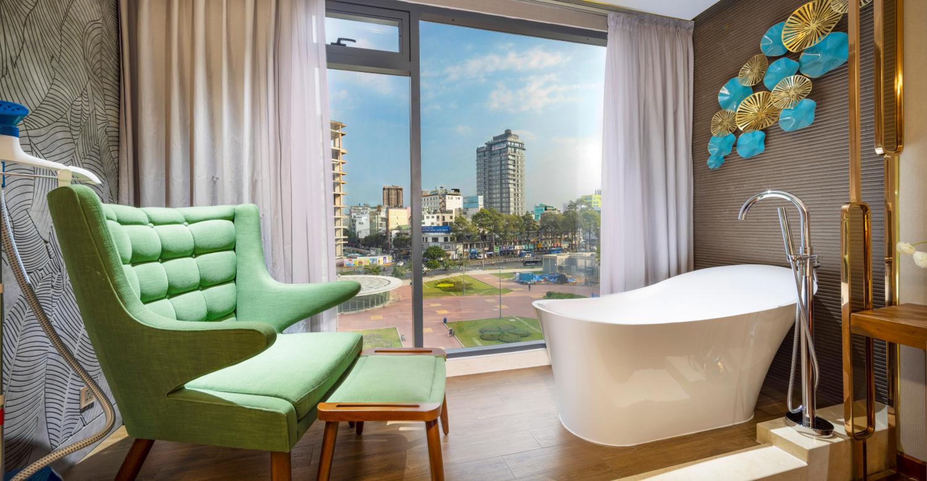 Winsuites Sai Gon Hotel 92