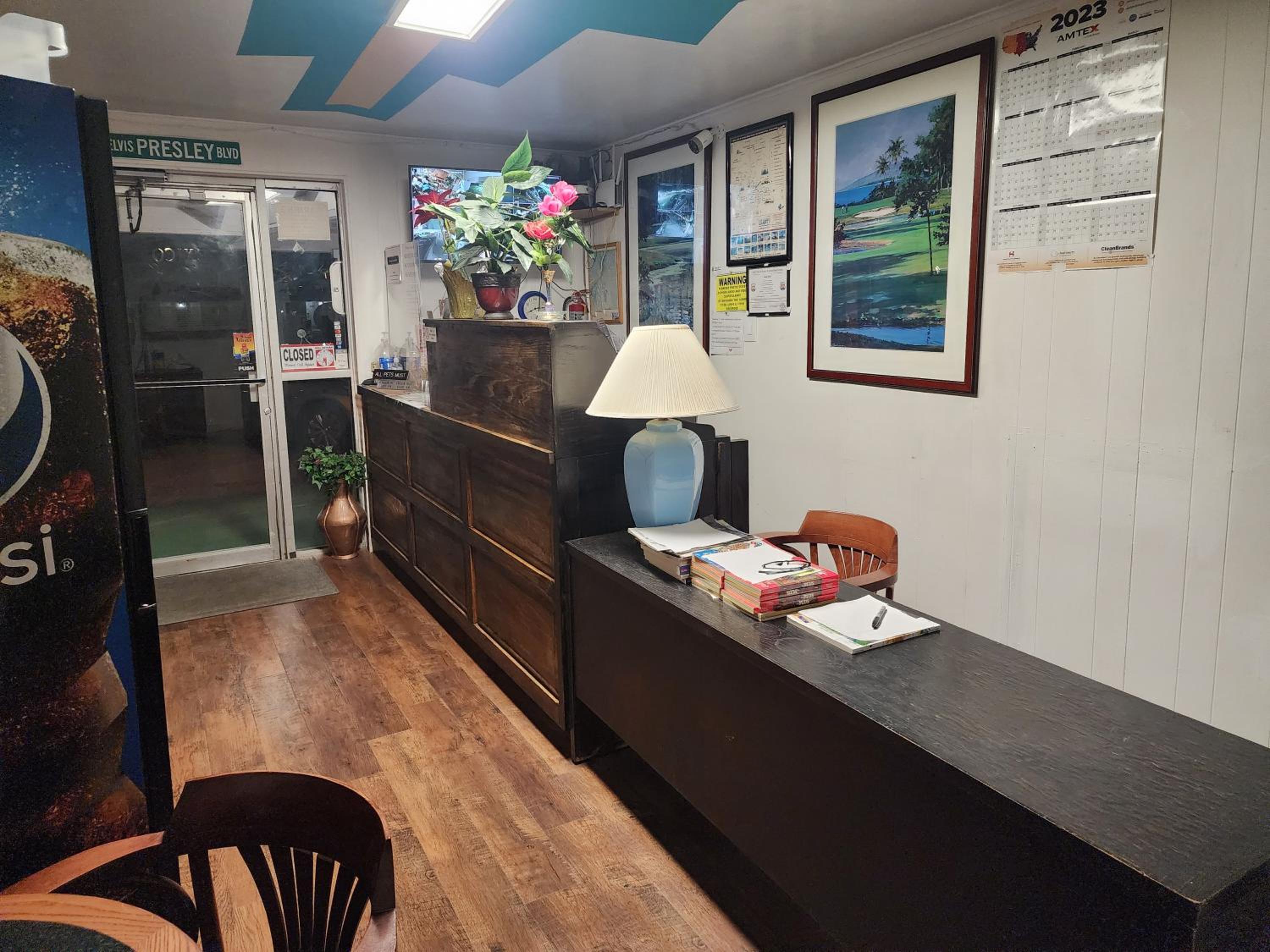 Sands Motel
