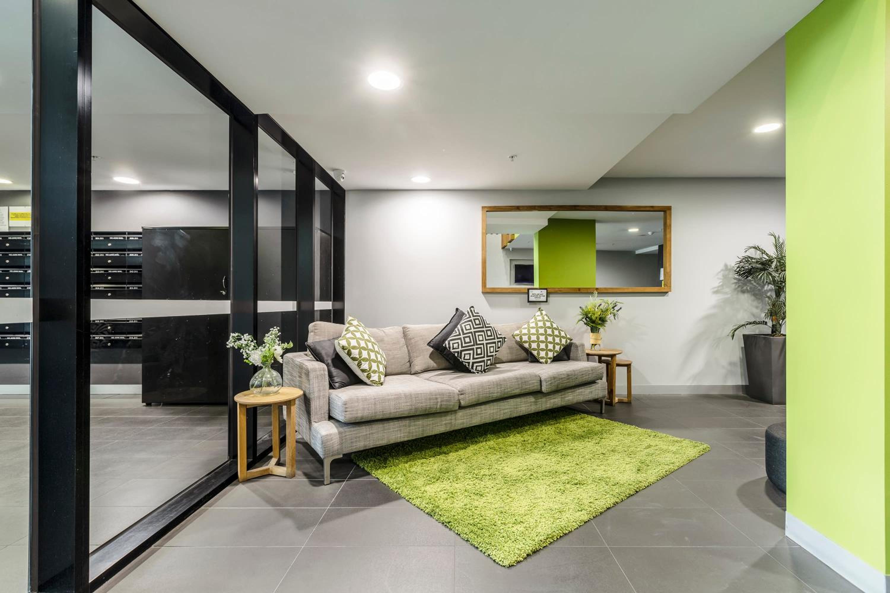 VAQUAY Haven In Hawthorn
