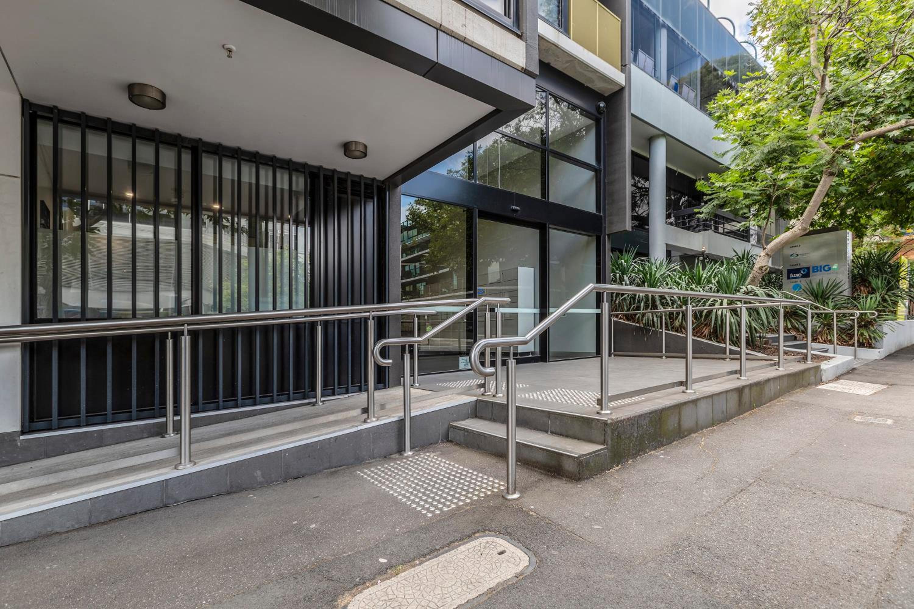 VAQUAY Haven In Hawthorn