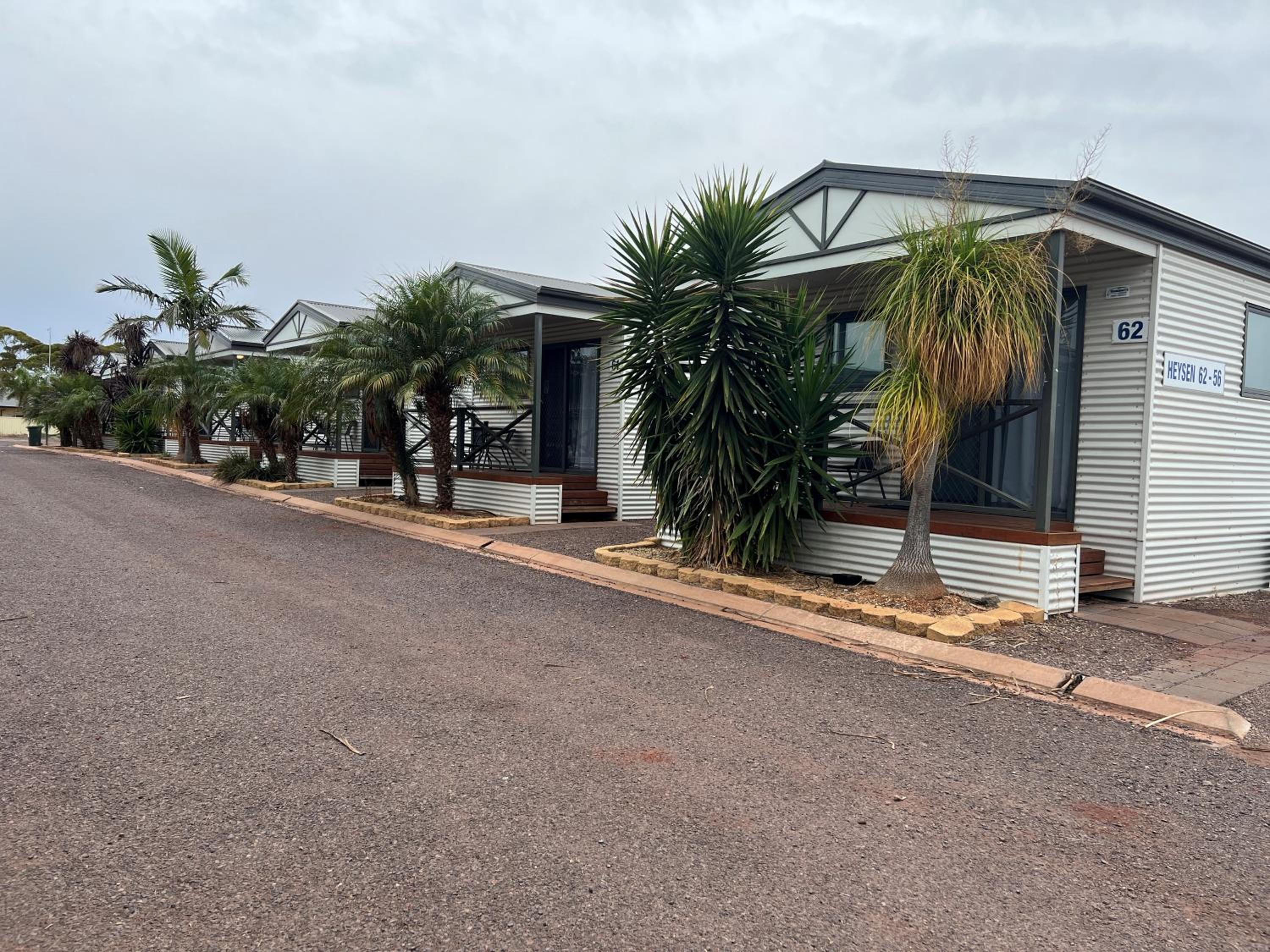 The Sundowner Cabin & Tourist Park