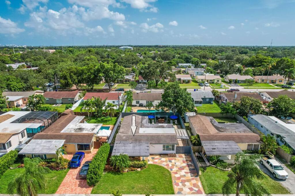 Hollywood Villa Luxury & Private Pool view 5