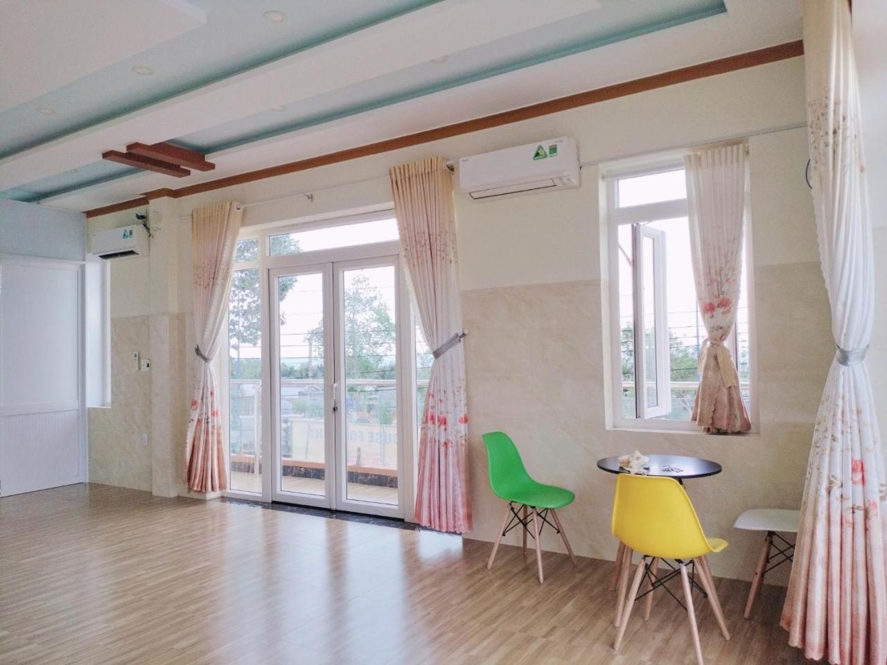 Homestay Vân Đông