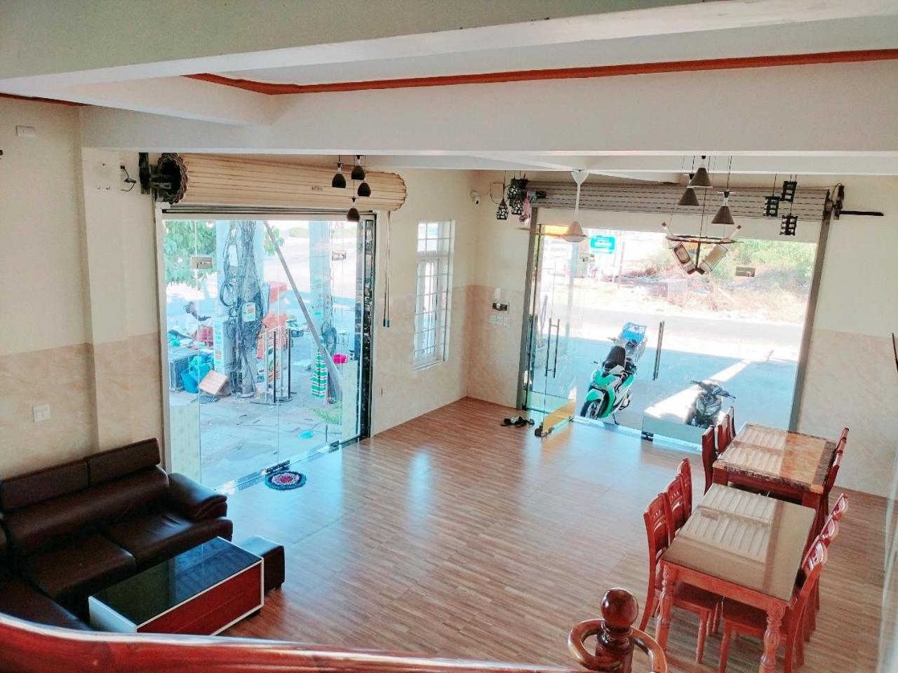 Homestay Vân Đông