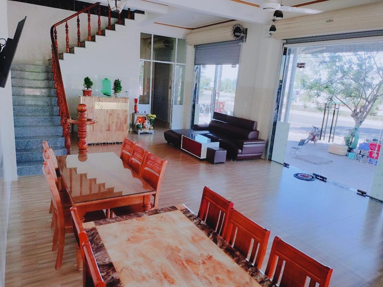 Homestay Vân Đông