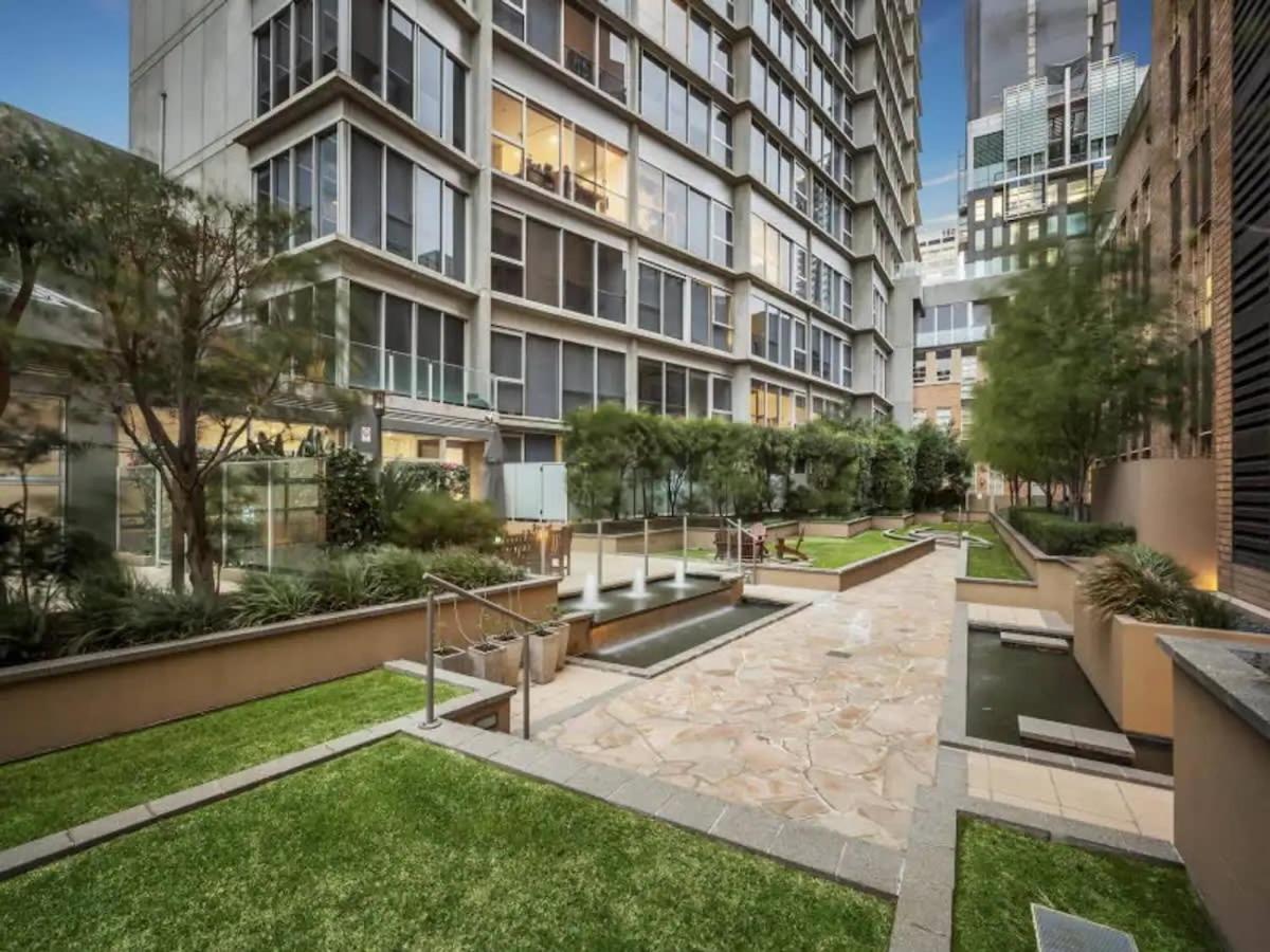 VAQUAY Tribeca in Melbourne CBD