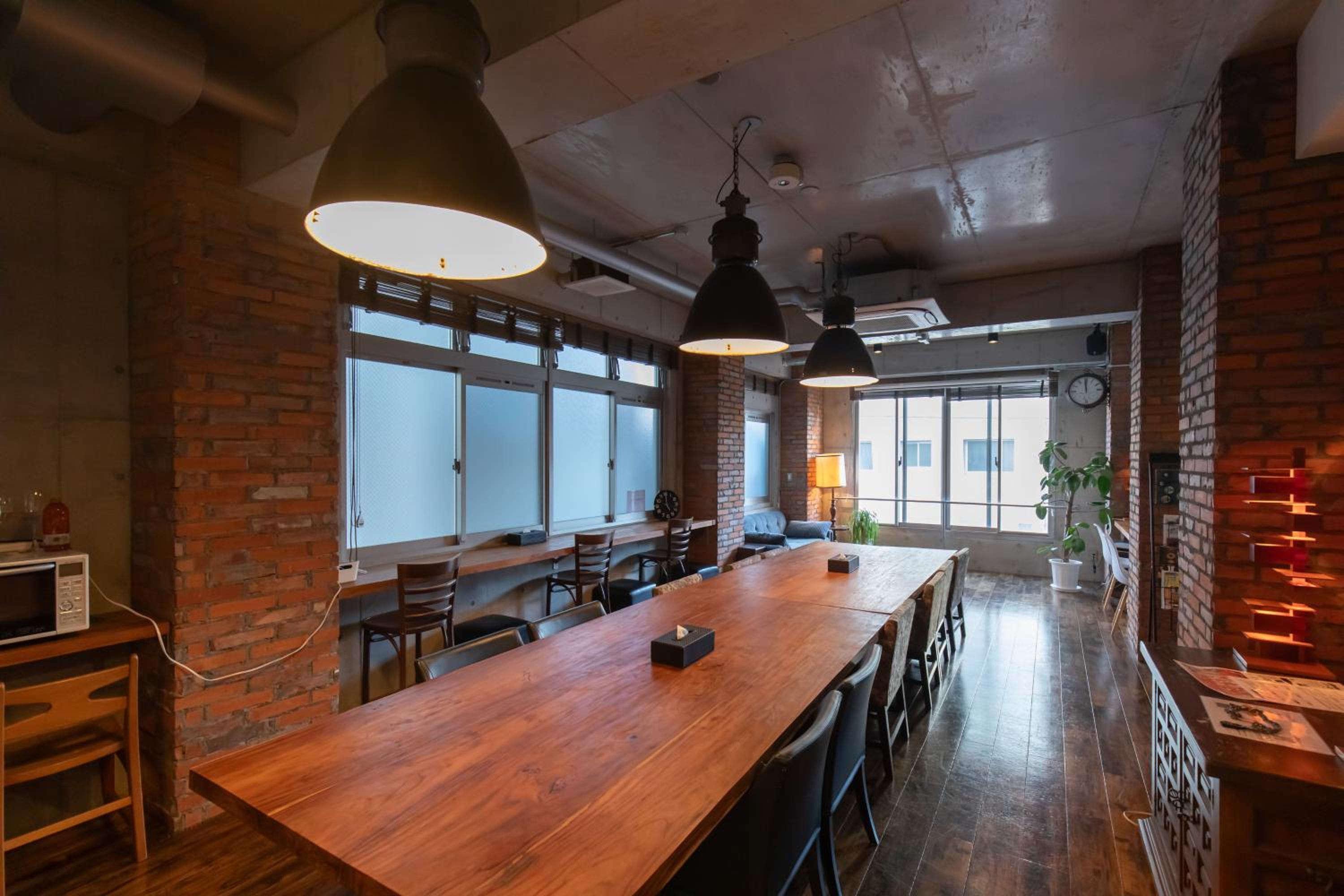 meeting & event spaces