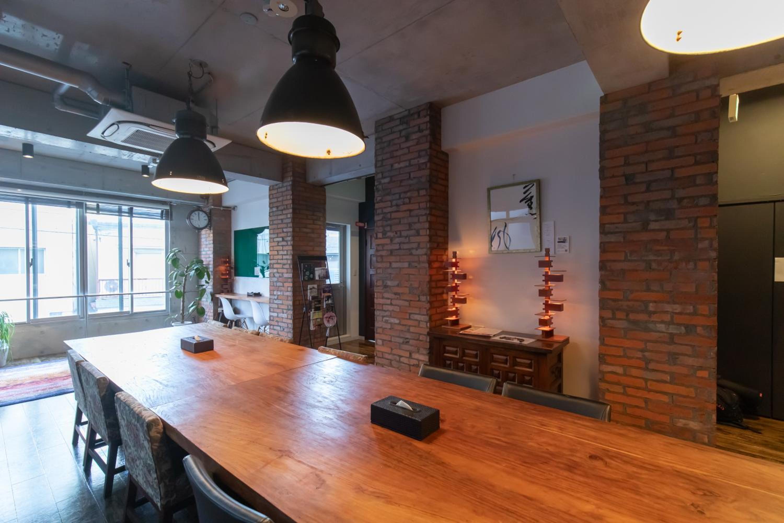 CREWSO Designers house for max 16ppl