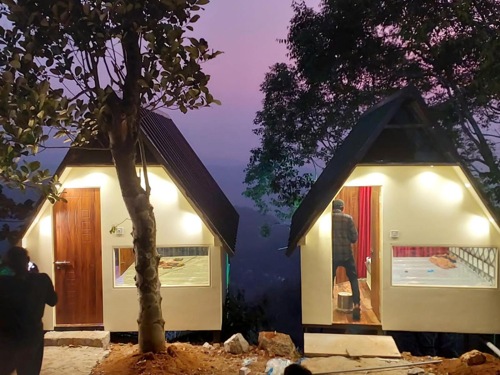 Rock Campers Hotel and Resort view 3