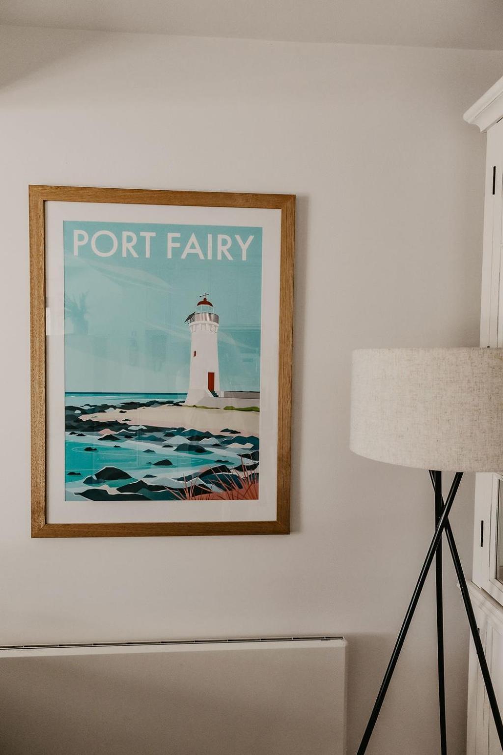 Edge17 Waterfront Apartment, plus Cottage with Garden View - Port Fairy
