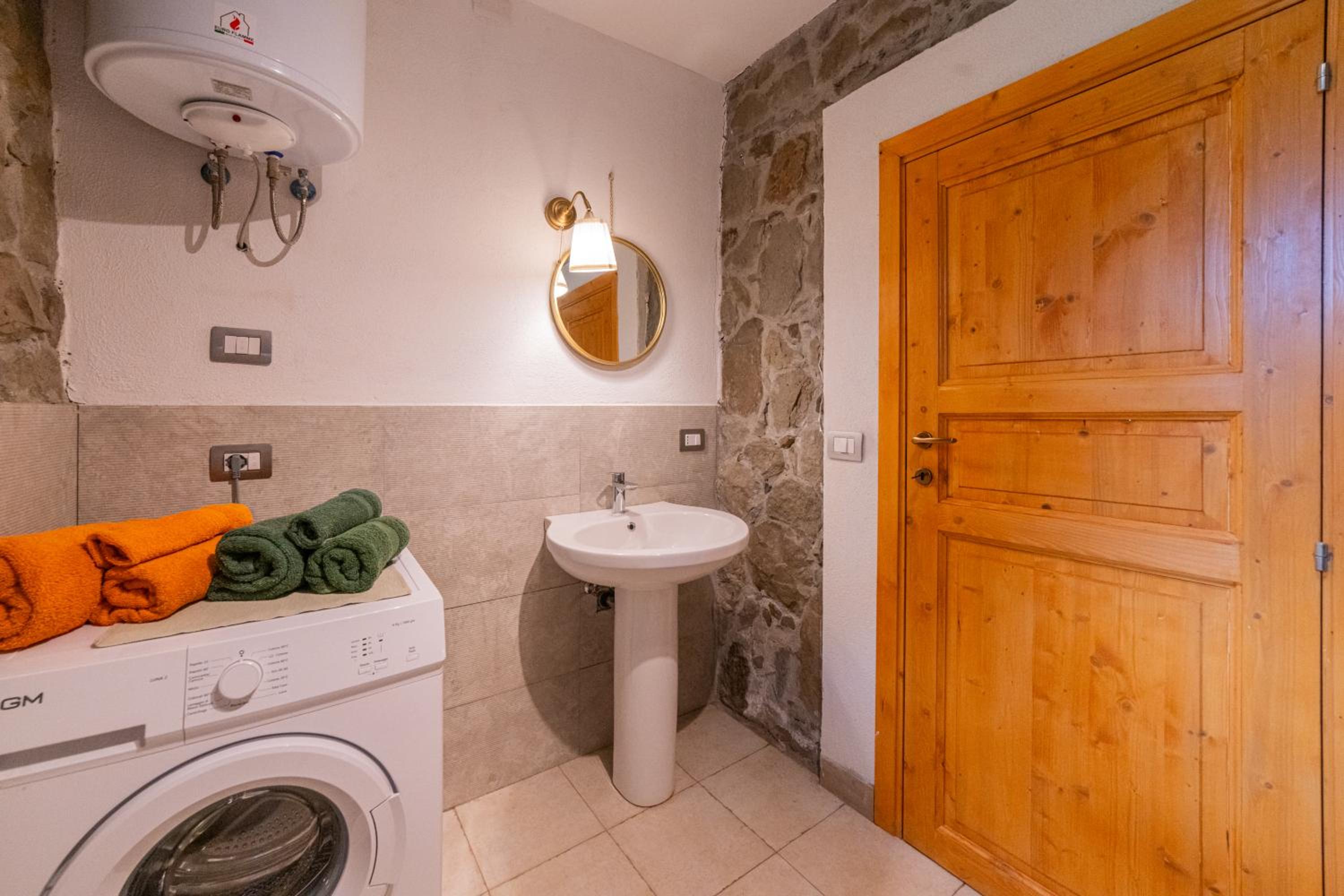 Sicily Stone Cottage with swimming pool