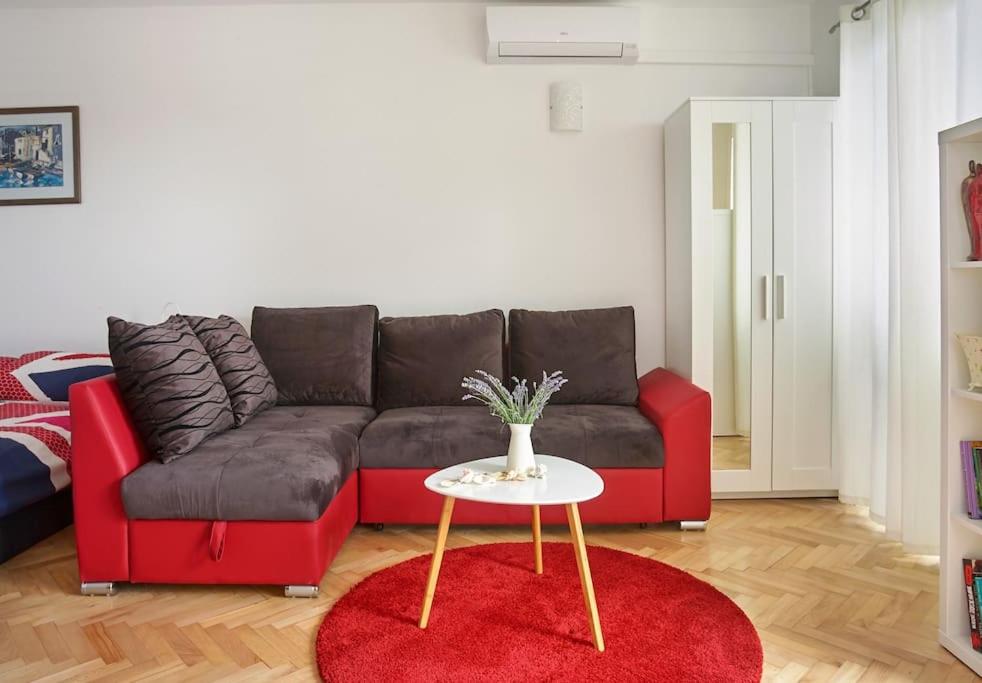 Studio apartment One Sun Lovran view 4