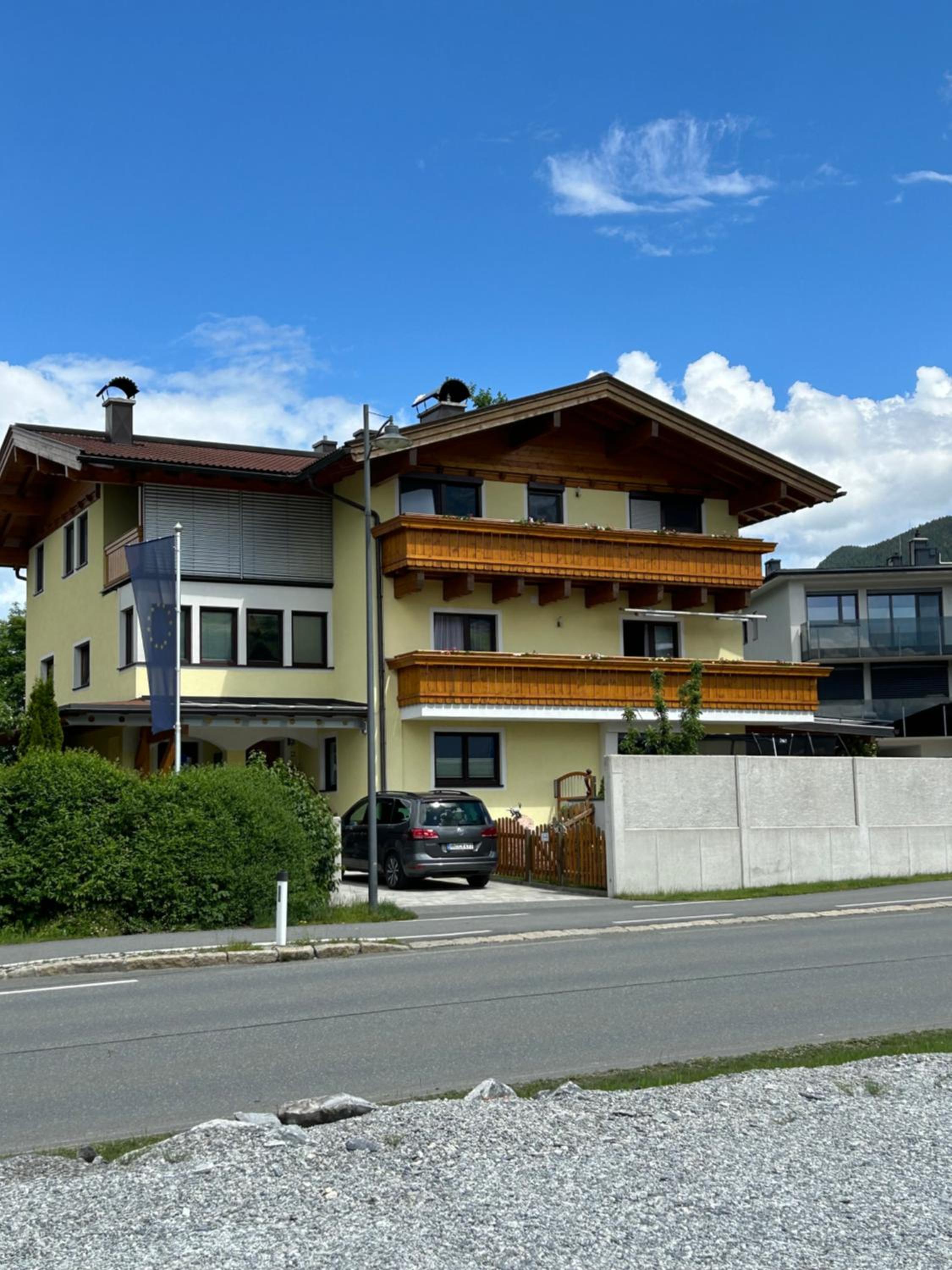 Photo 23